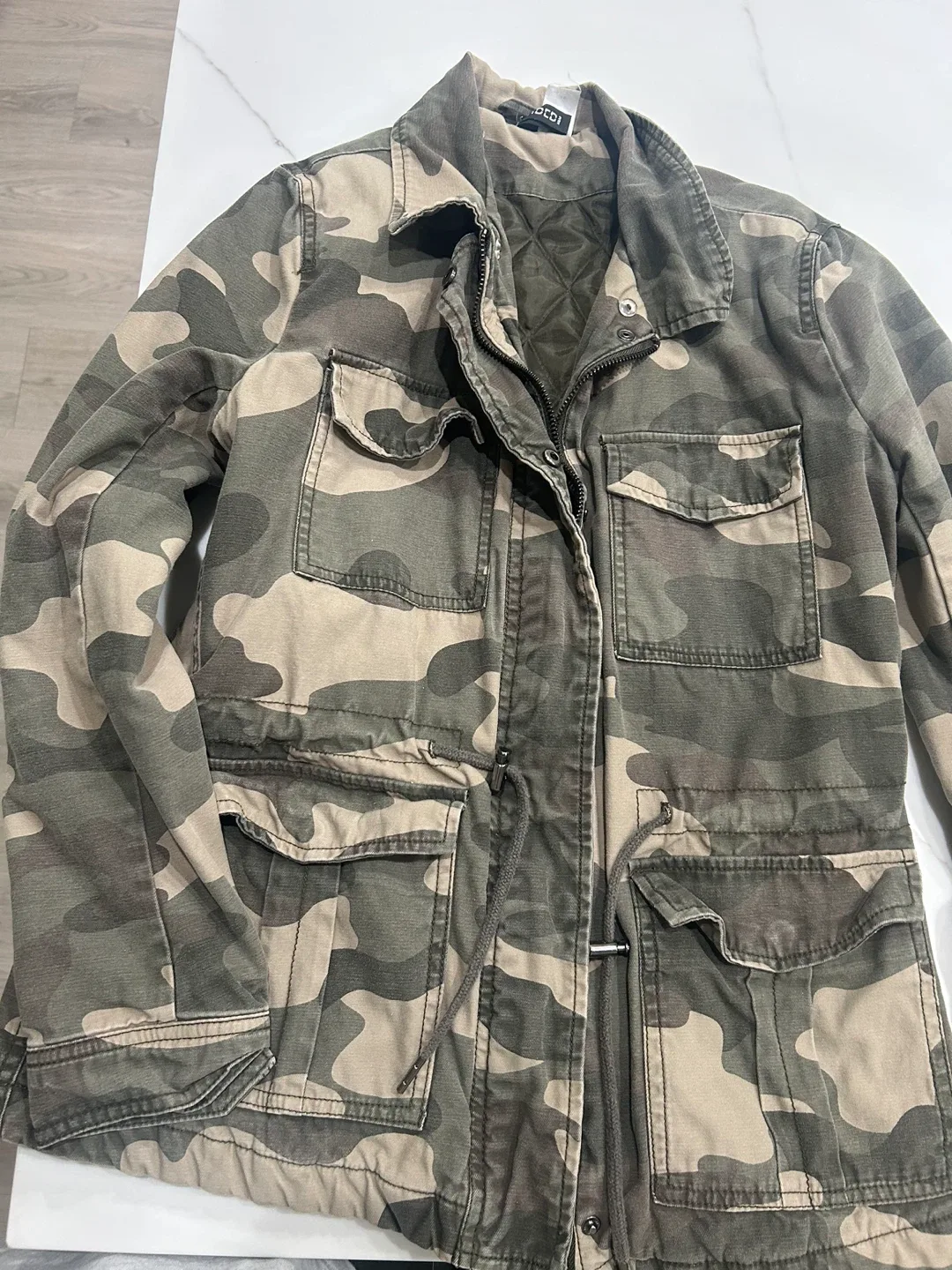H&M Camo Jacket - Size 6 thumbnail