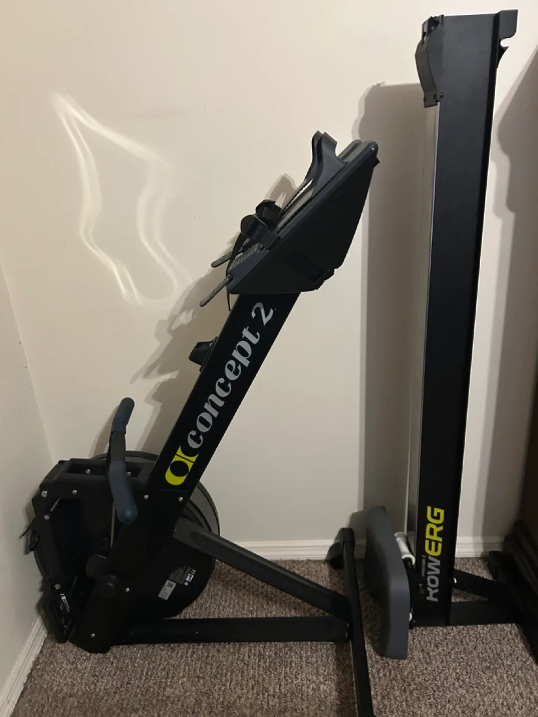 Concept2 Model D Indoor Rowing Machine image indicator(2)