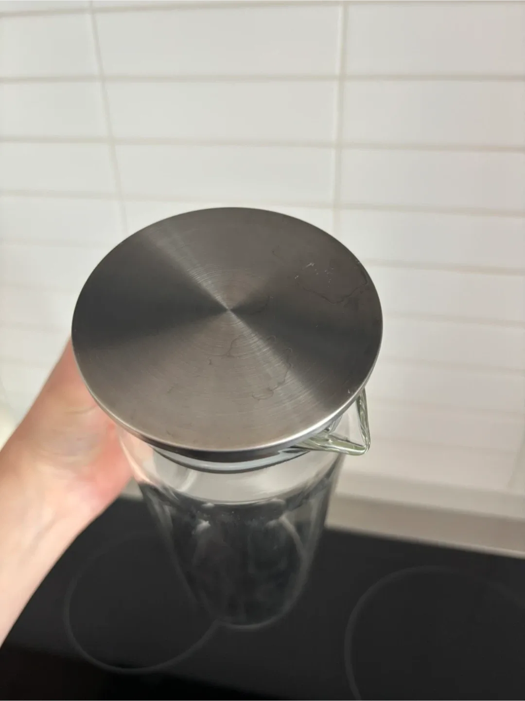 1.5L Glass Pitcher for Water, Tea, Juice - LIKE NEW image indicator(3)