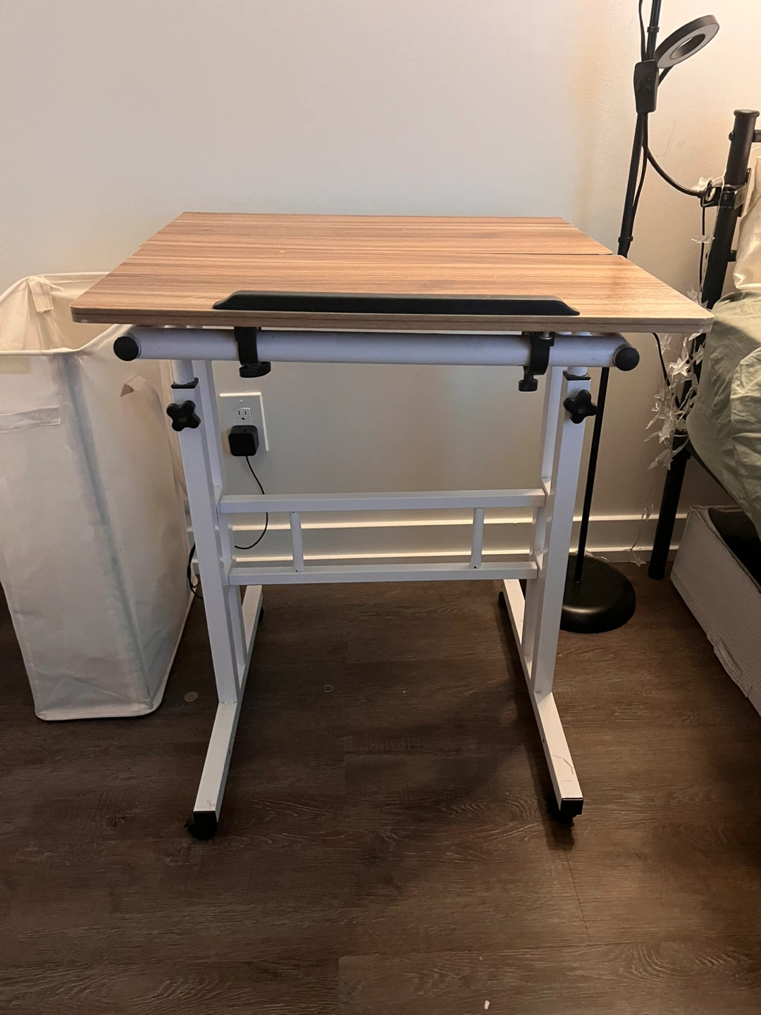 adjustable standing desk - photo 3