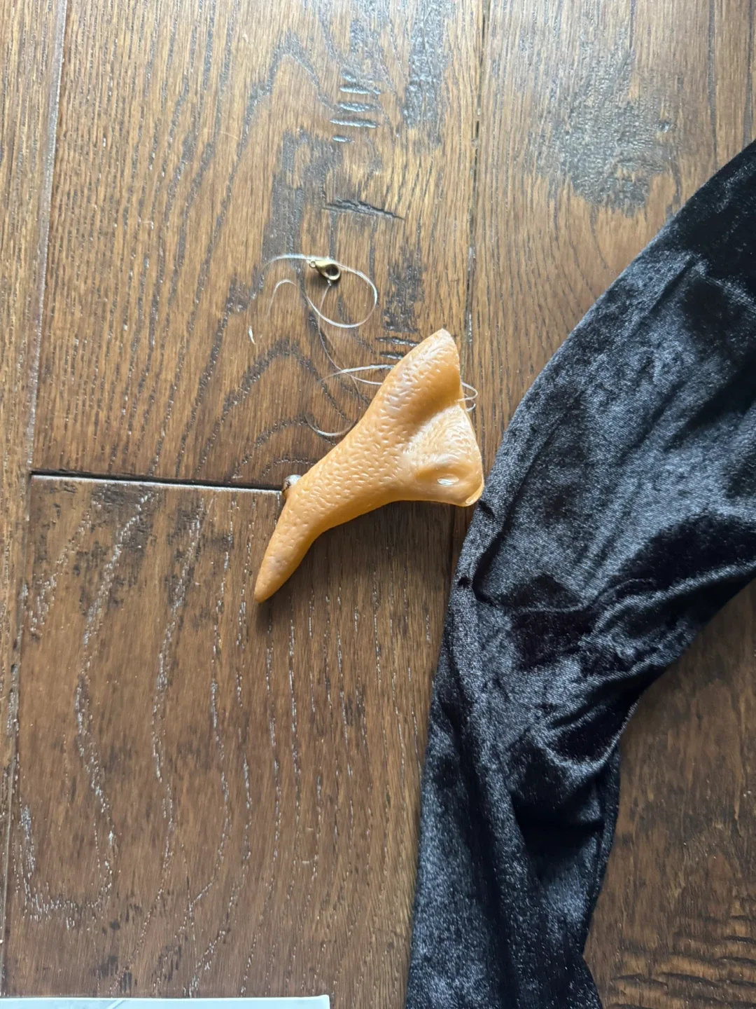 Spirit Shreddy Witch Costume - Child Medium (8-10) image indicator(3)