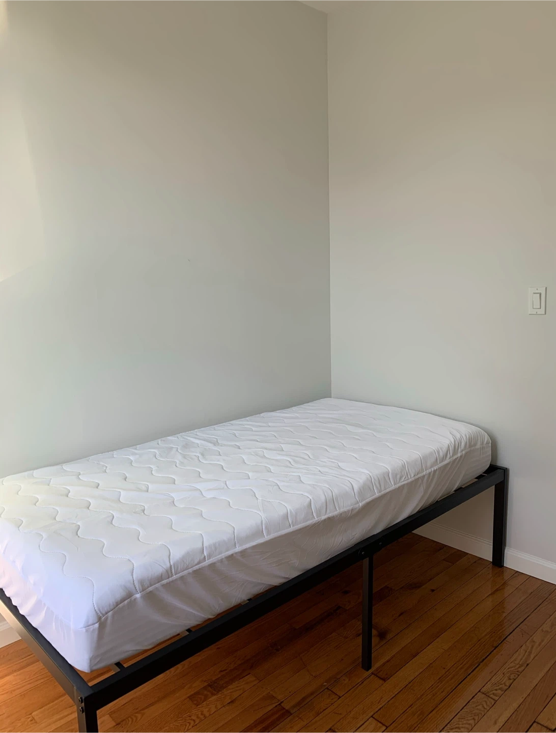 Twin XL - BED FRAME - photo 2