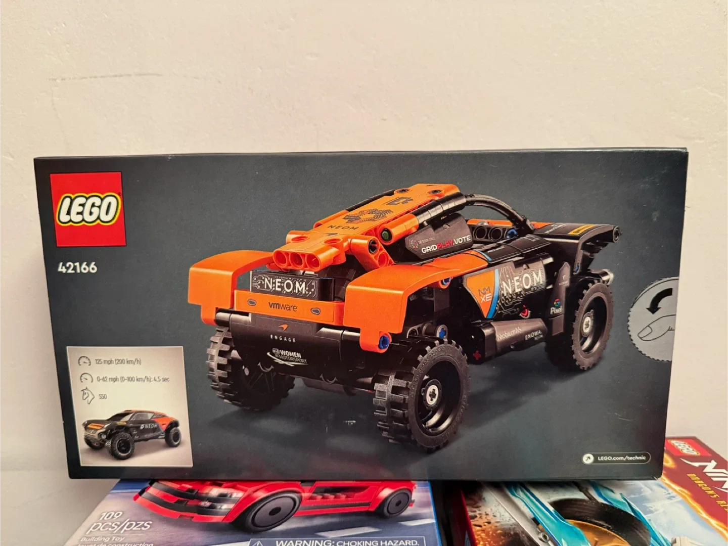 LEGO Technic 42166 NEOM McLaren Extreme E Race Car thumbnail