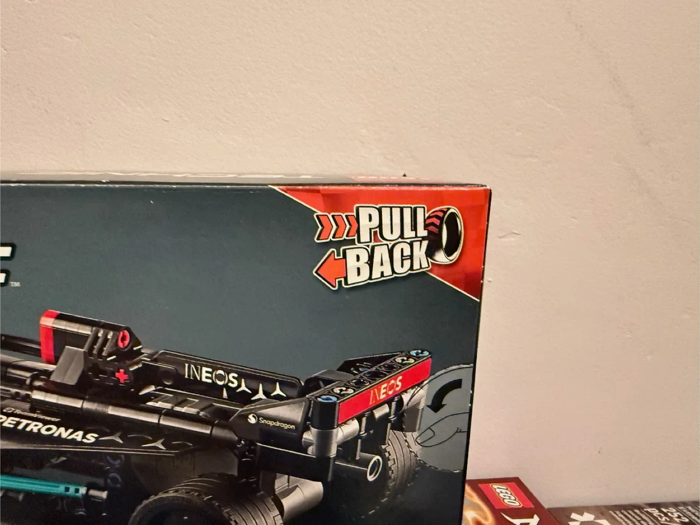 LEGO Mercedes-AMG F1 W12 E Performance Pull-Back thumbnail