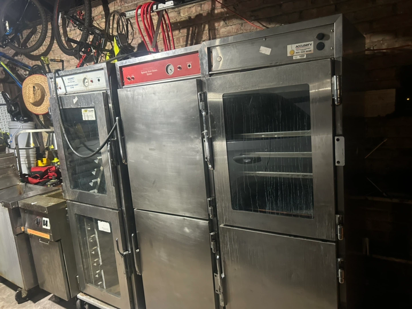 Hot box’s /dual doors /6 feet - photo 2