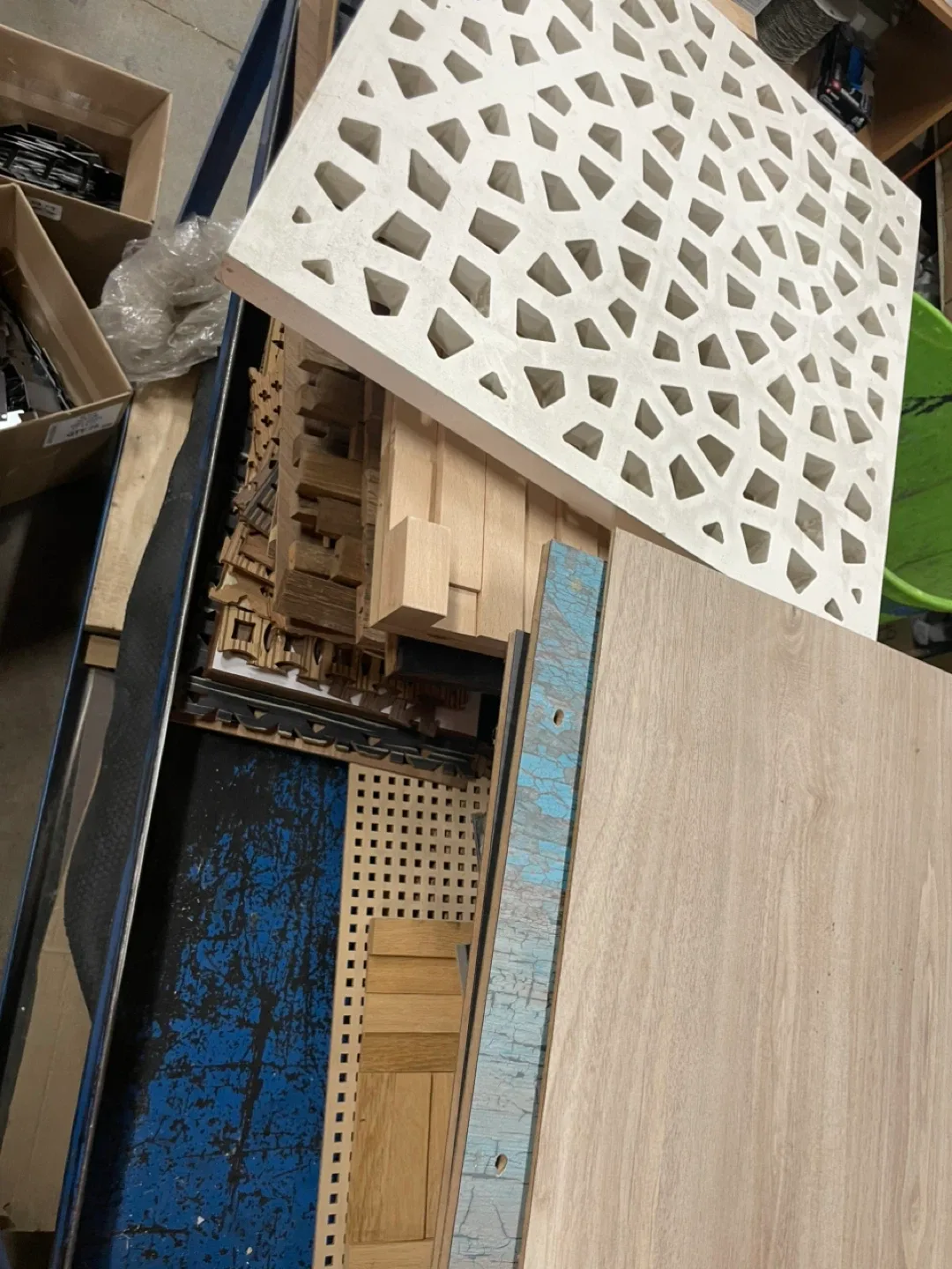 Various Wood Scraps image indicator(4)