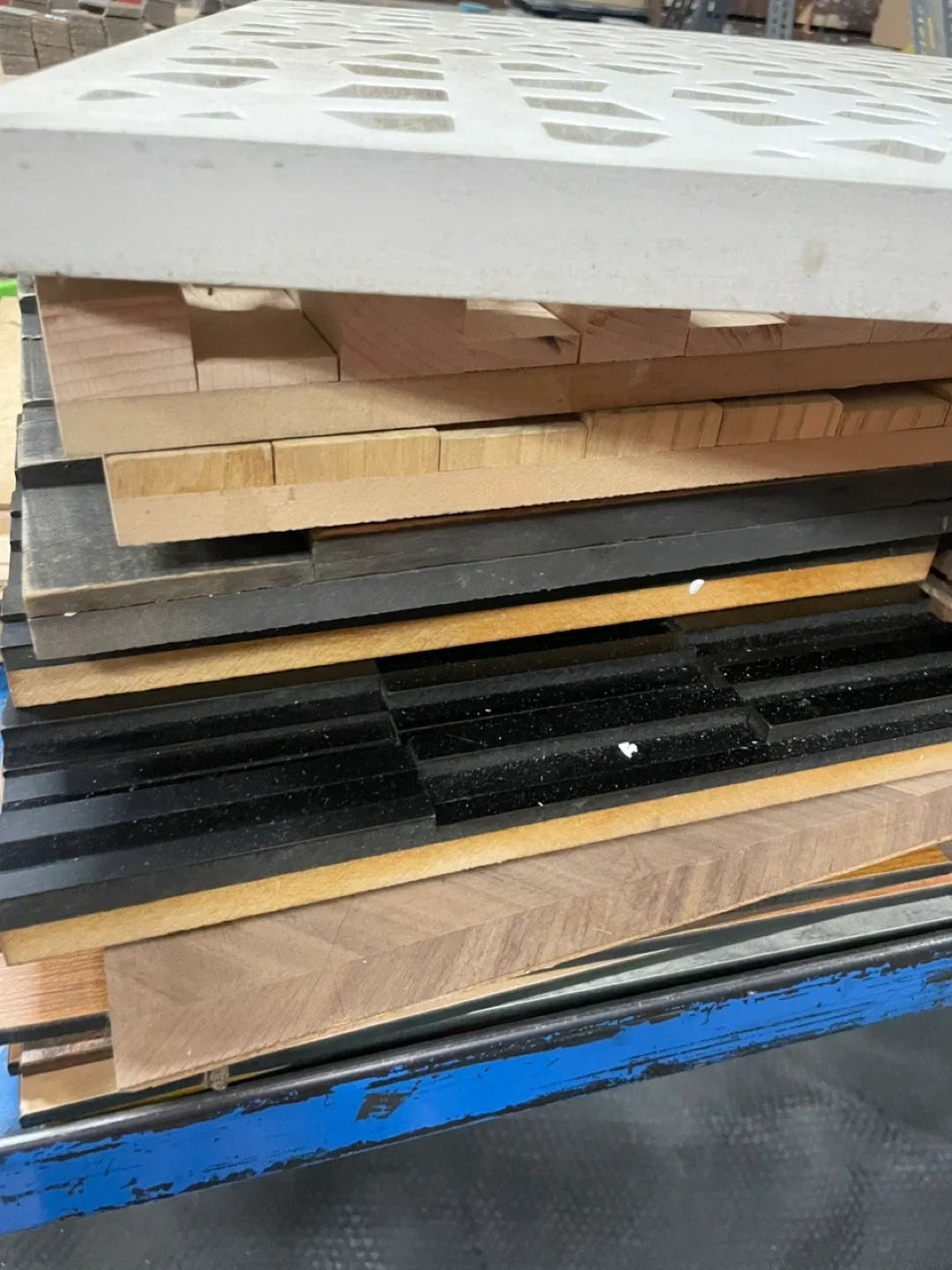 Various Wood Scraps image indicator(3)