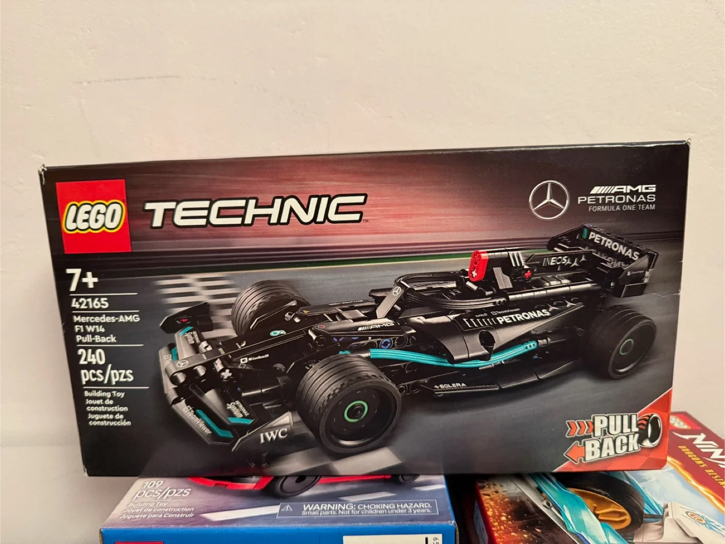 LEGO Technic Mercedes-AMG F1 W14 Pull-Back 42165 thumbnail