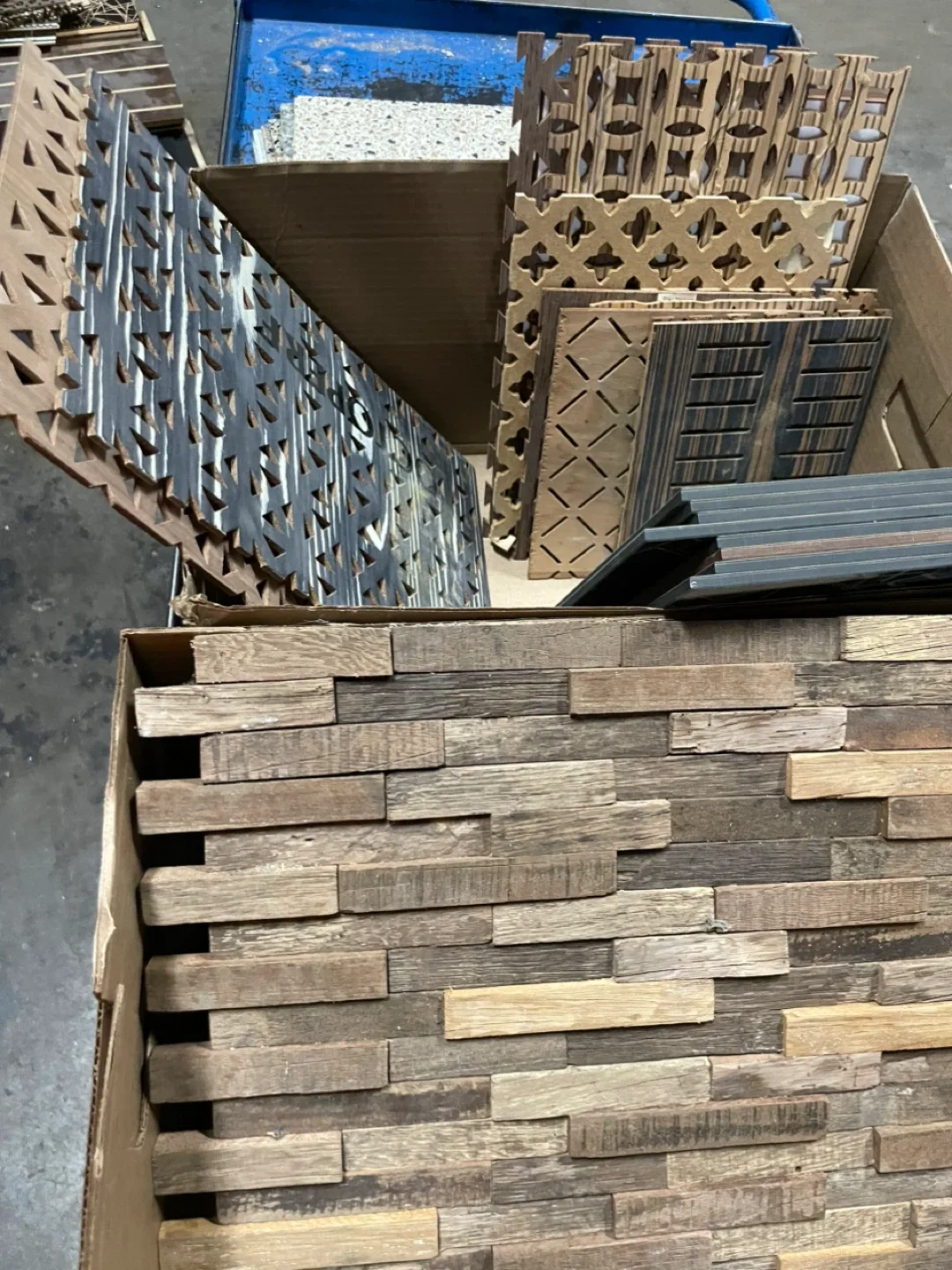 Variety of Tiles and Decorative Panels image indicator(4)