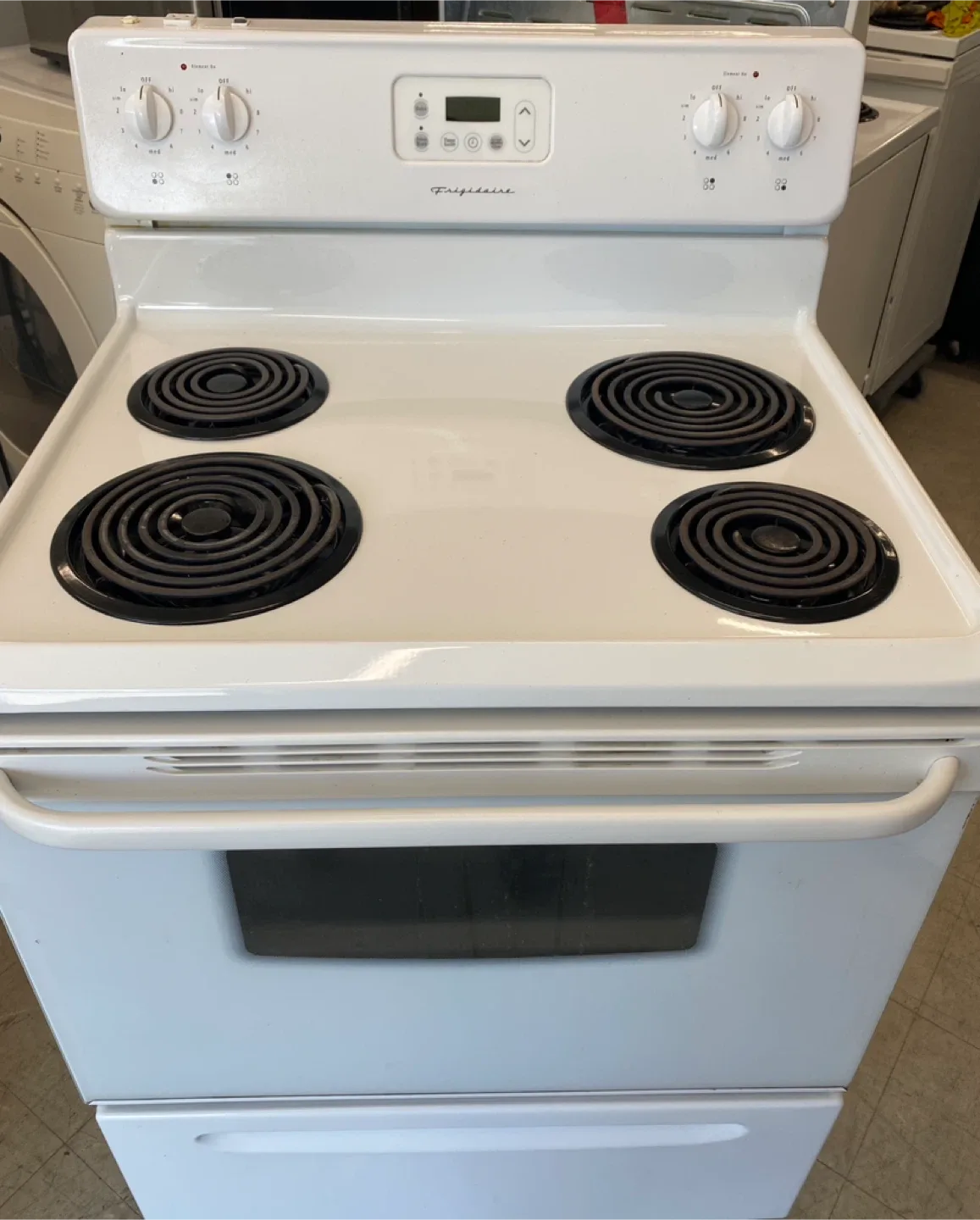 Frigidaire Electric Range thumbnail