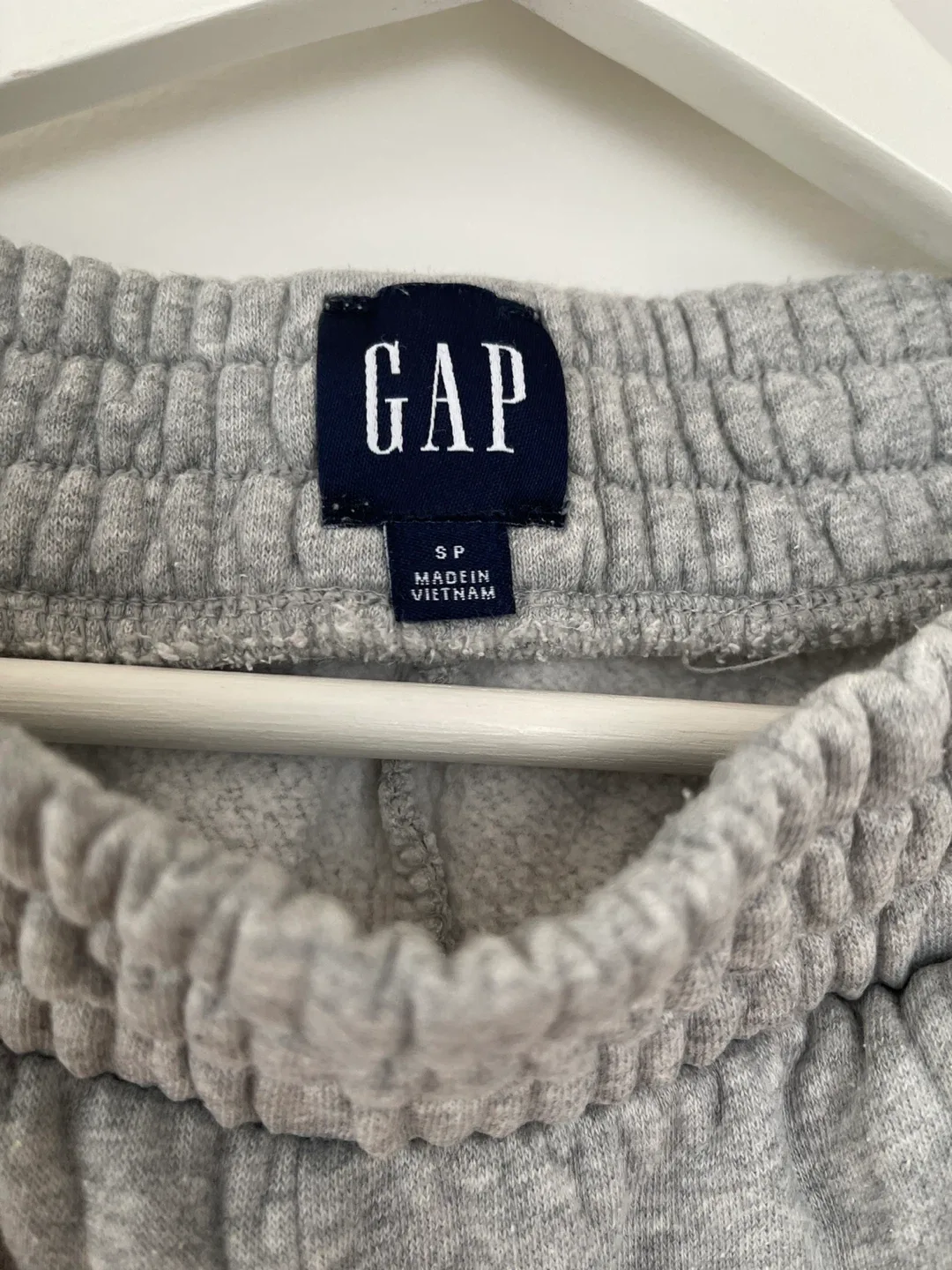 GAP Grey Sweatpants - Size S image indicator(2)
