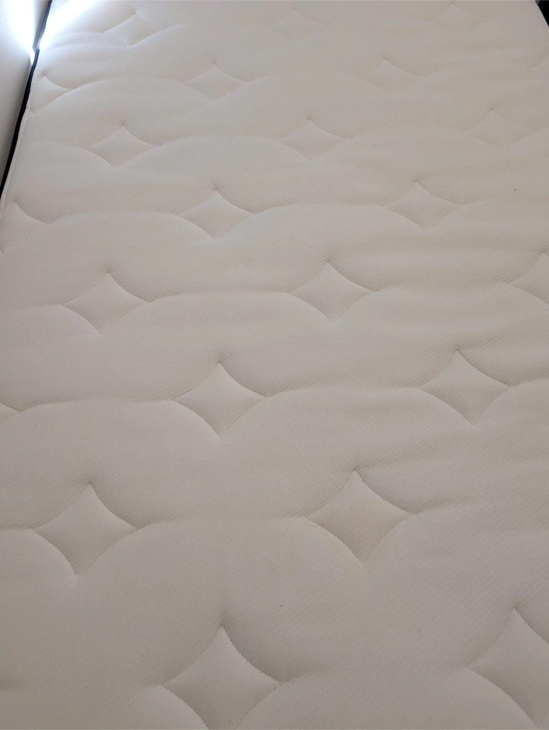 Endy Hybrid Twin Mattress and house bed kids- Gently Used - photo 5