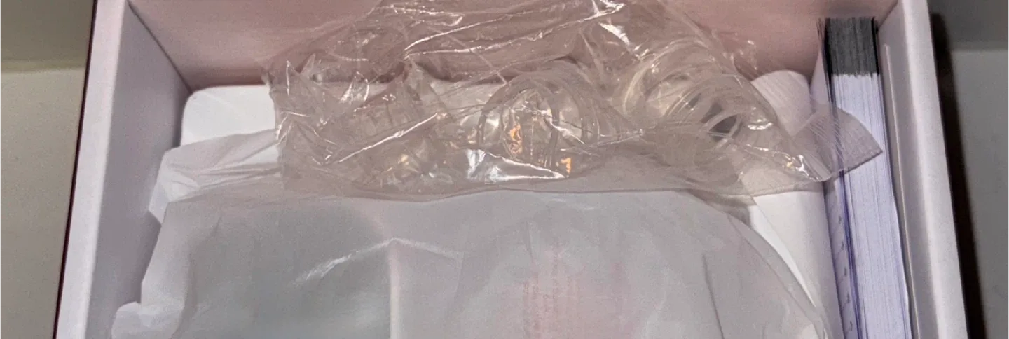 Momcozy S9 Pro Wearable Breast Pump - Like New! image indicator(4)