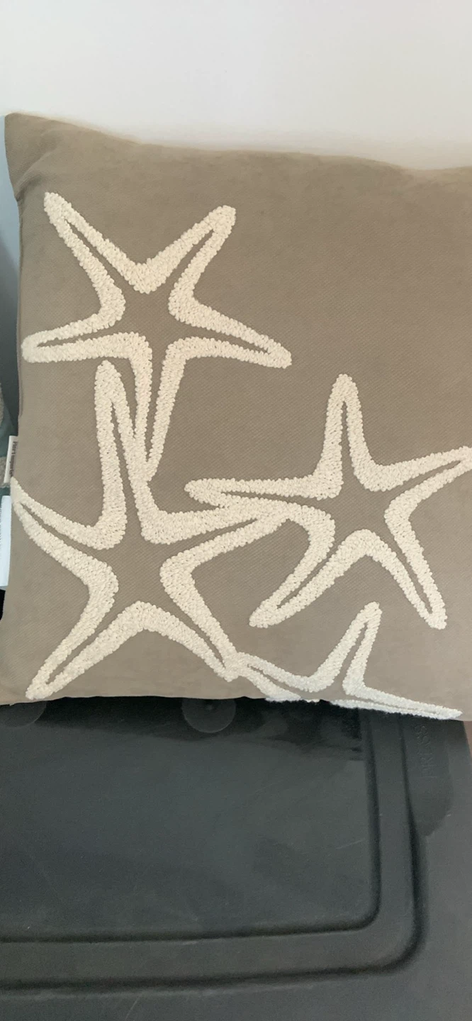 Octopus & Starfish Throw Pillows - Set of 2 - photo 2