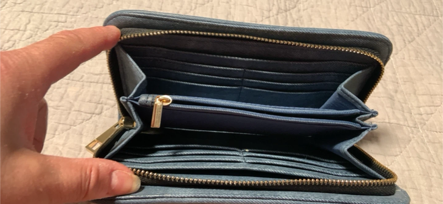 ALDO Quilted Blue Wallet - photo 4