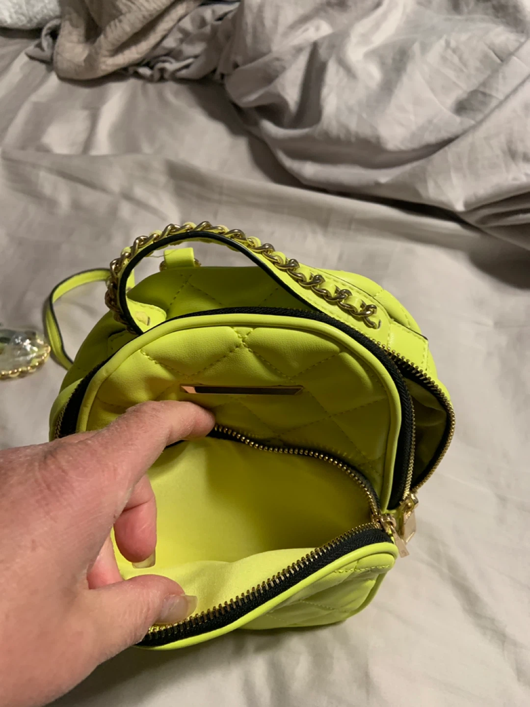 Aldo Quilted Neon Yellow Crossbody Bag - photo 3