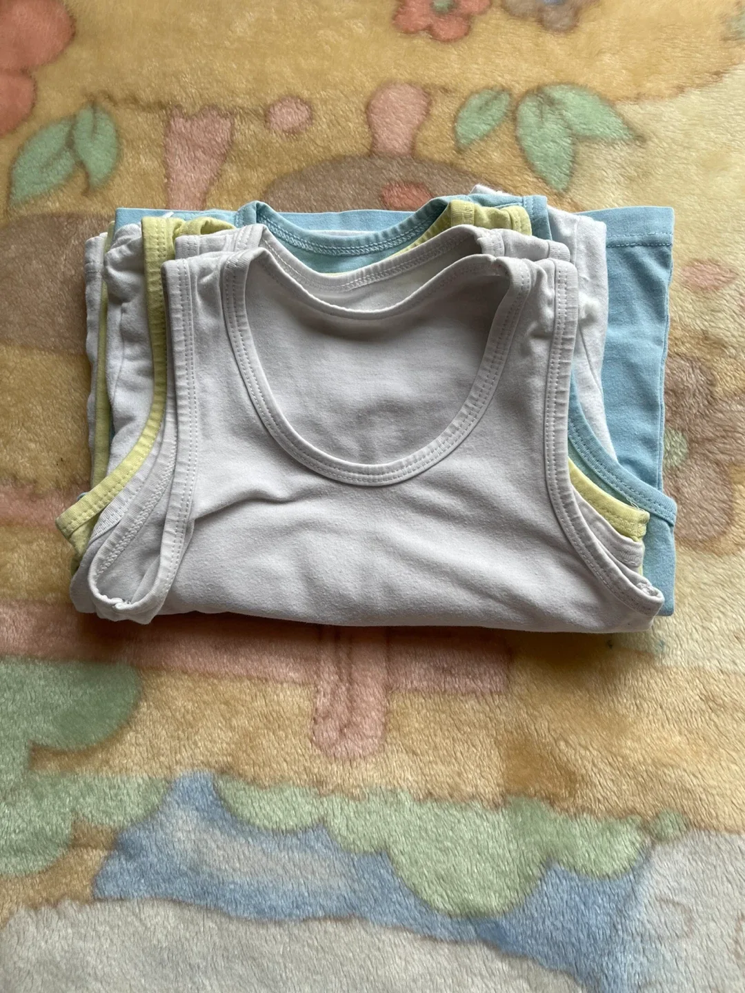 Under shirt cotton Tank Tops & T-Shirt Bundle size 2/3 image indicator(3)