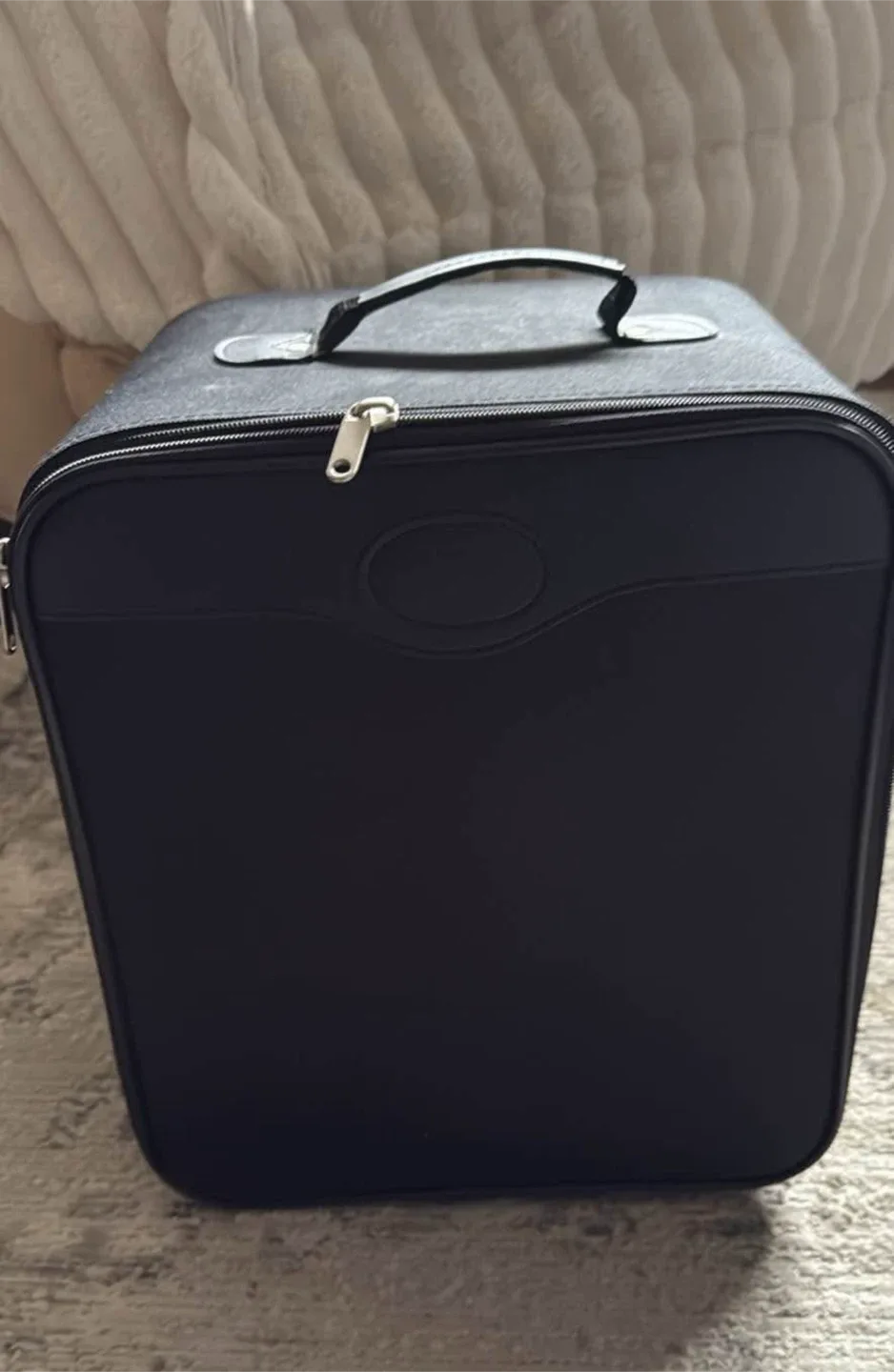 Black Wig Travel Case image indicator(2)