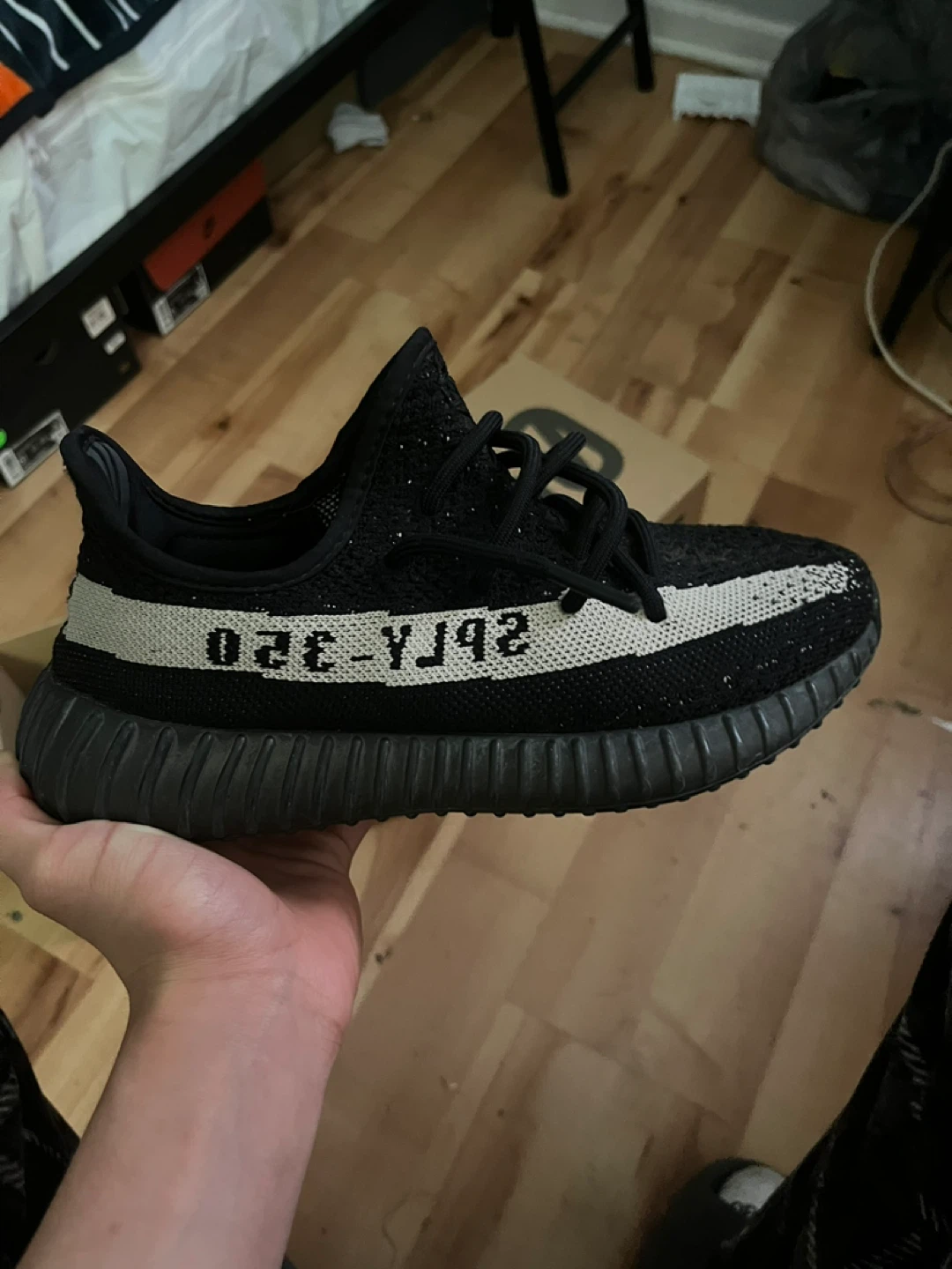 Adidas Yeezy Boost 350 V2 Core Black/White Size 5.5 - photo 4