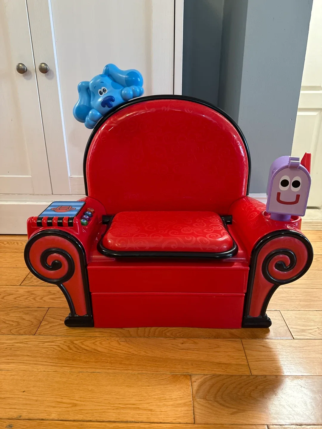 Blue's Clues & You! Chair image indicator(2)
