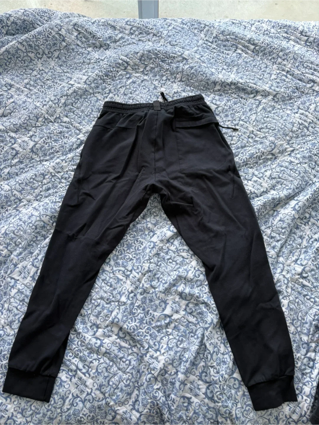 Nike Black Joggers image indicator(2)