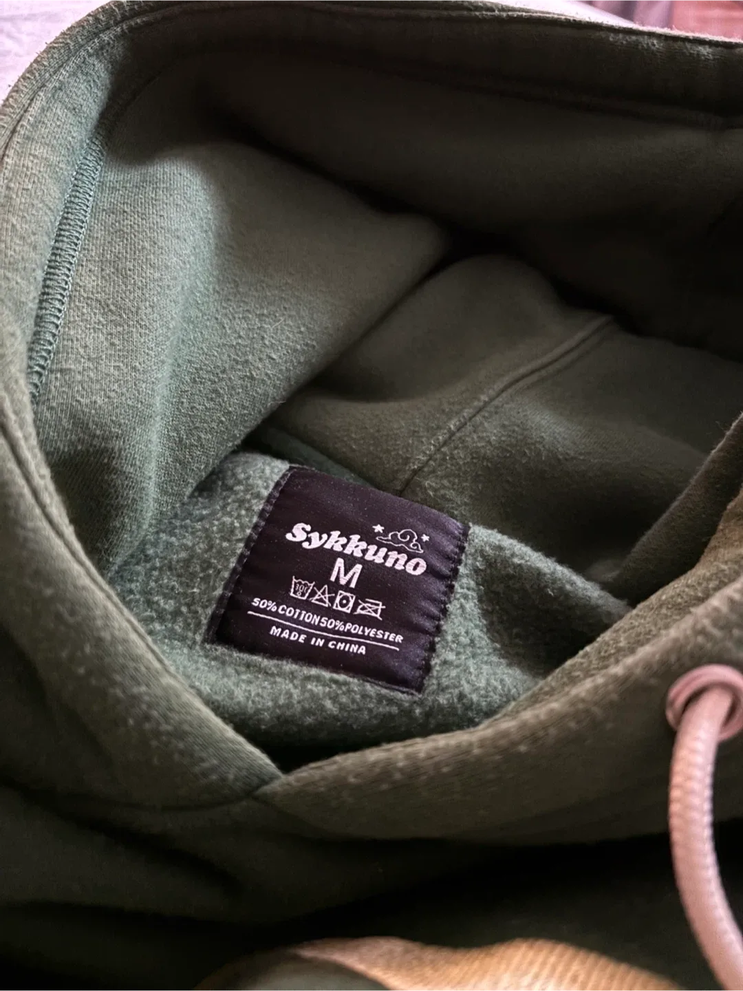 Sykkuno Green Hoodie - Size M image indicator(5)