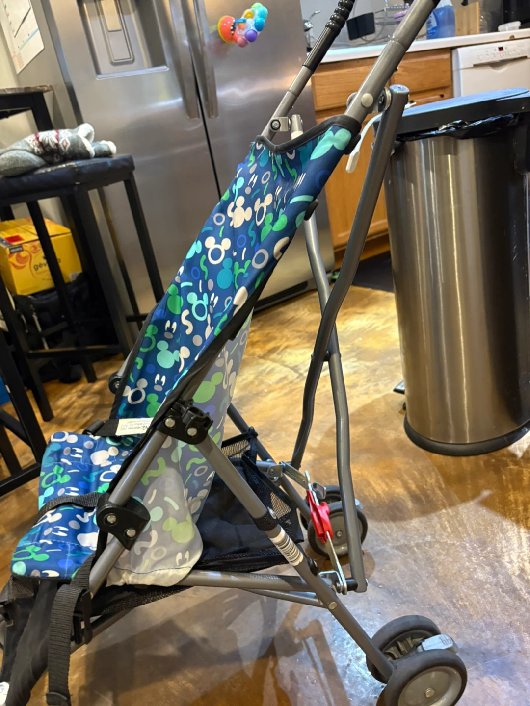 Disney Umbrella Stroller - Mickey Mouse Pattern - photo 2