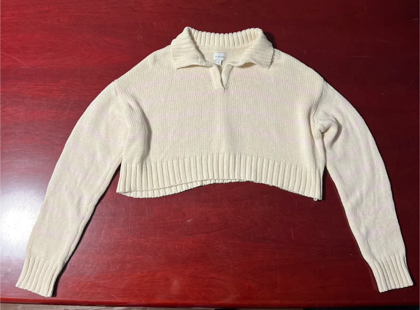 3 Cropped sweaters from PacSun image indicator(2)