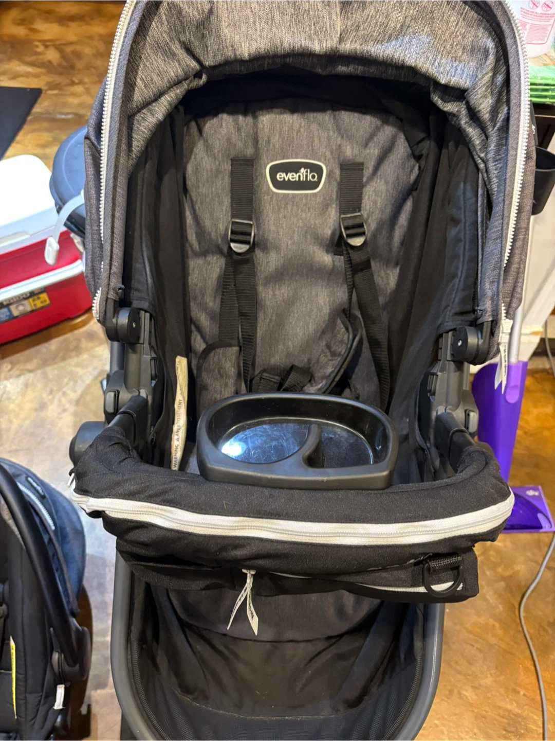 Evenflo Pivot Xplore Stroller Wagon & Infant Car Seat - photo 3