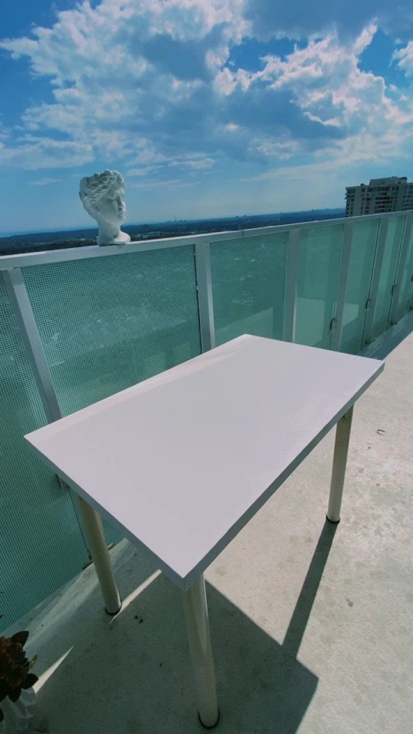 IKEA Linnmon/Adils White Table 47 1/4" image indicator(5)