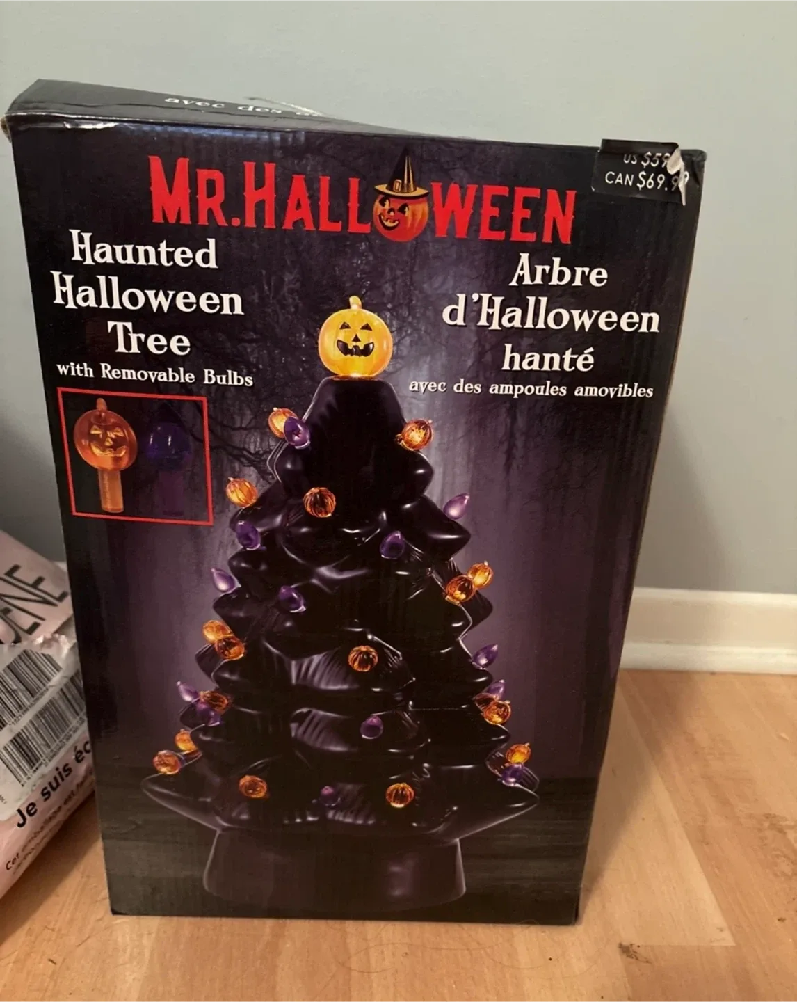 Mr. Halloween Haunted Halloween Tree with Removable Bulbs thumbnail
