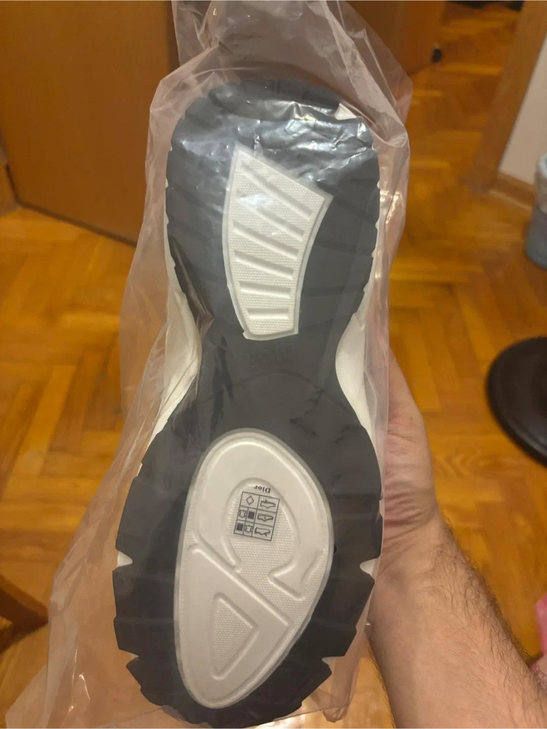 Christian Dior B30 White - Size 10 image indicator(5)