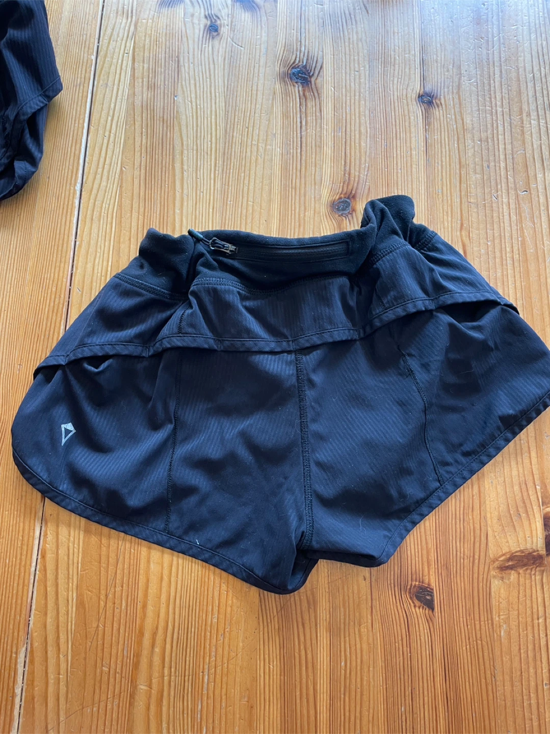 Ivivva Black Running Shorts size 14 - photo 2