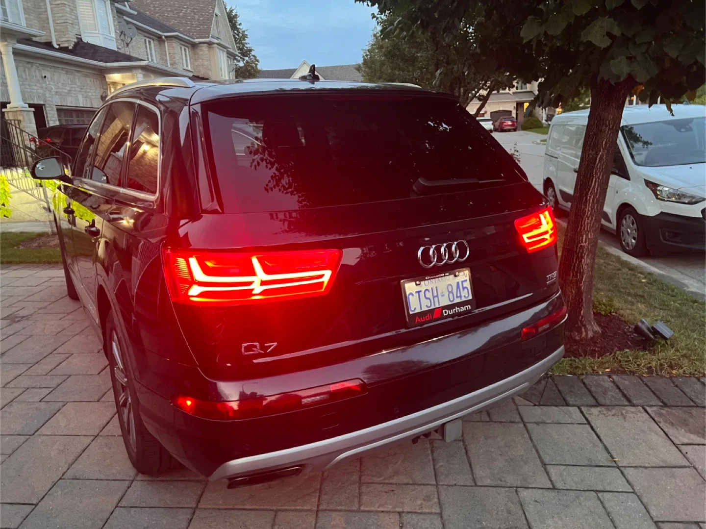 Audi Q7 SUV - Black Techniq 3.0 2018 image indicator(6)