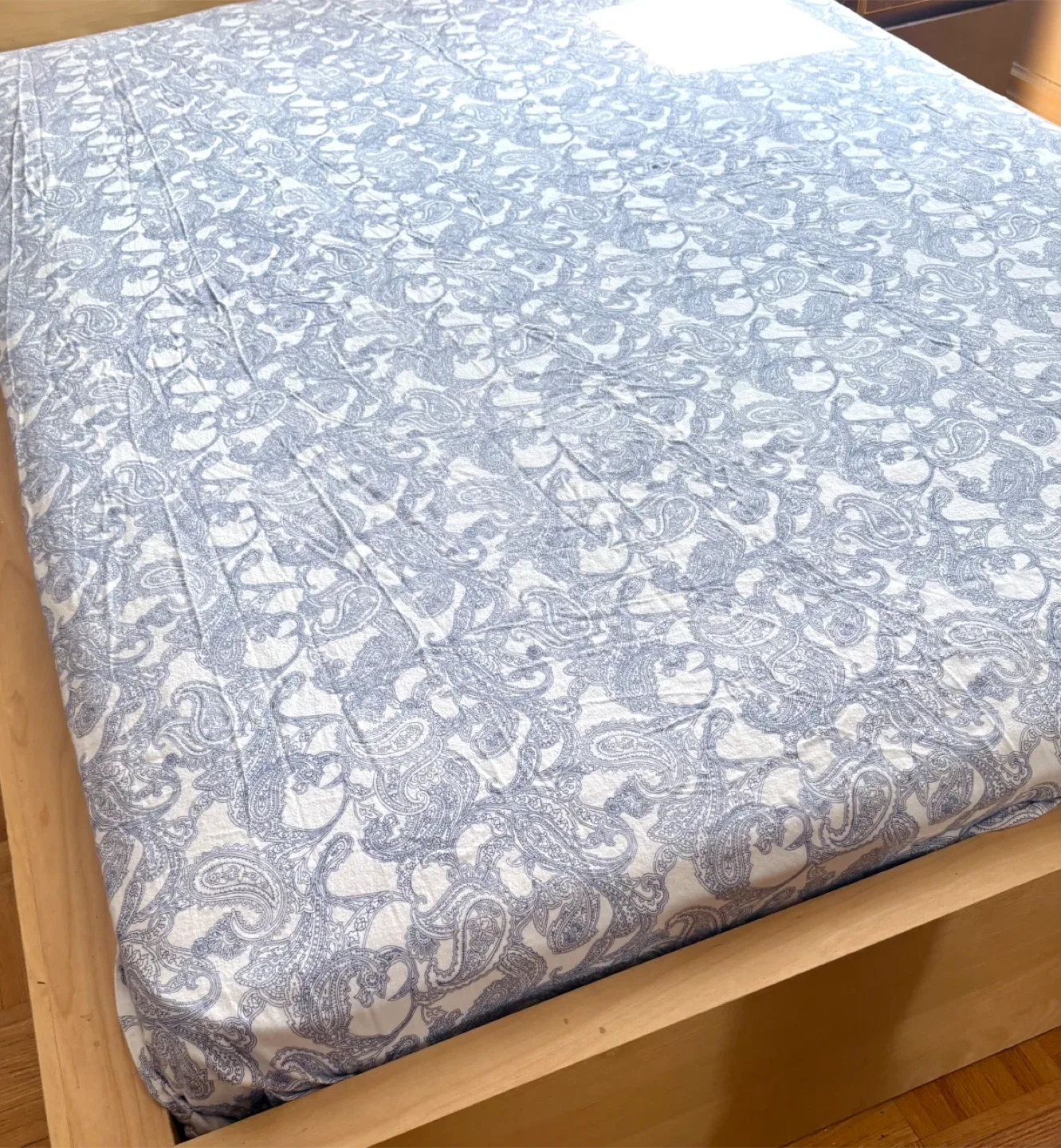 Paisley print Twin Sheet ! thumbnail