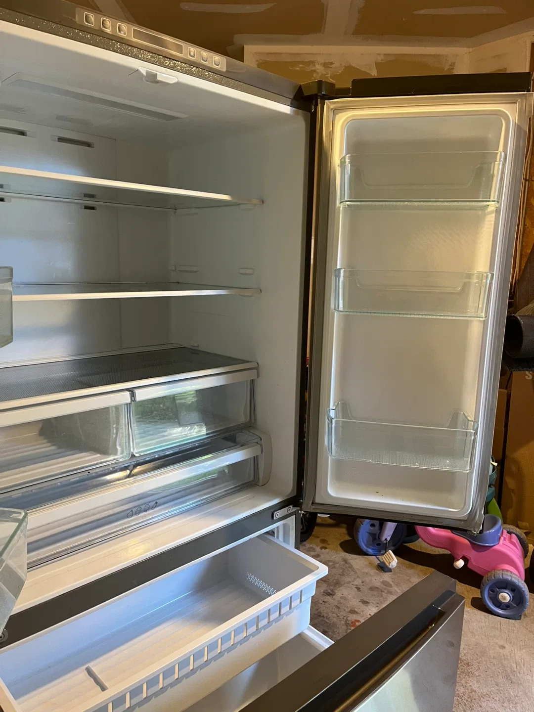 Stainless Steel French Door Refrigerator image indicator(3)