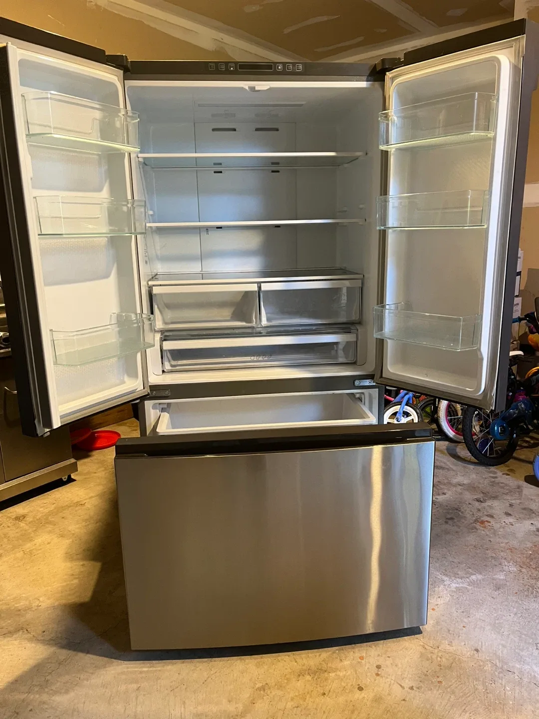 Stainless Steel French Door Refrigerator image indicator(2)