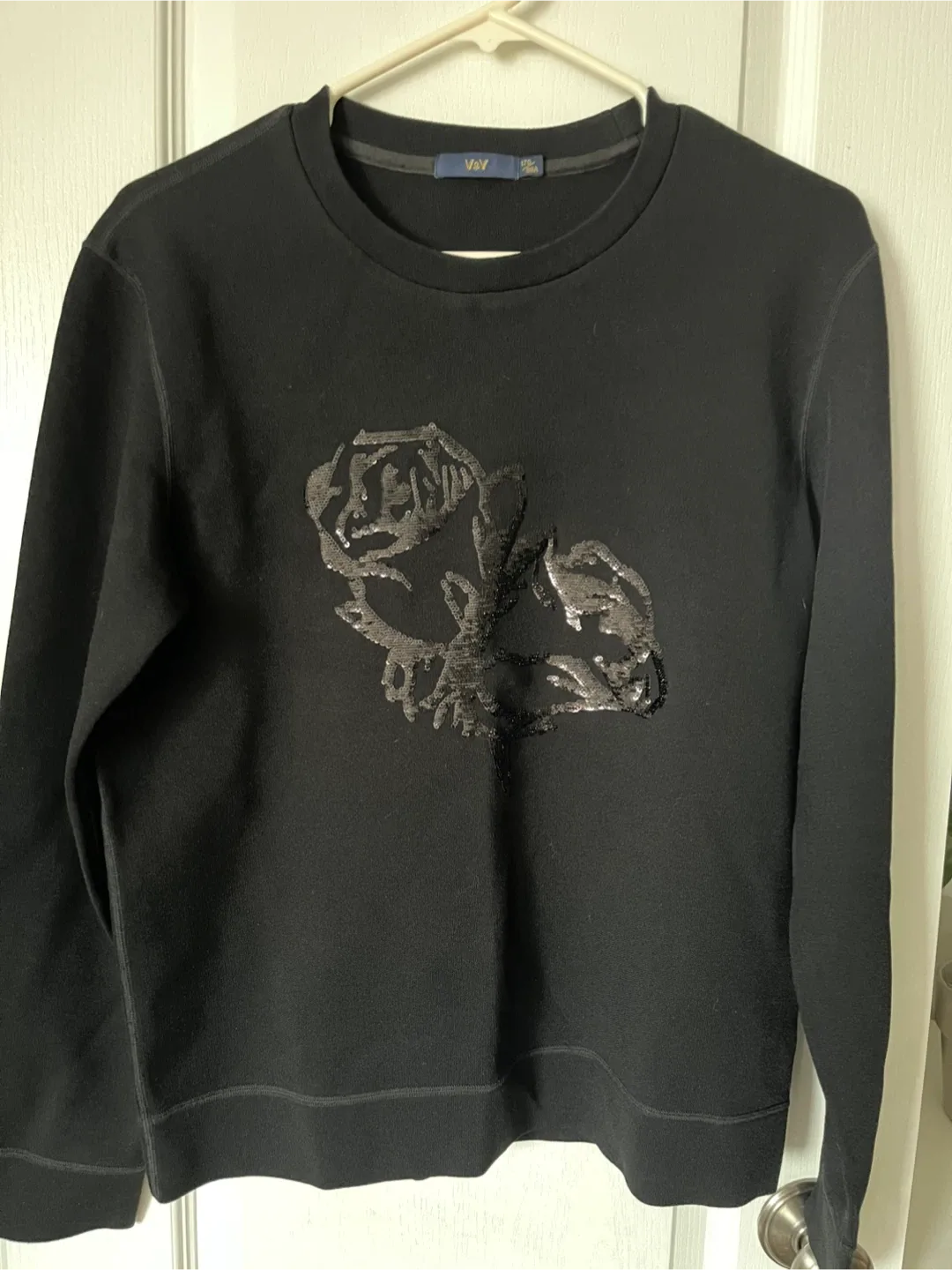 V&Y Black Crewneck Sweater - Size 170/88A thumbnail