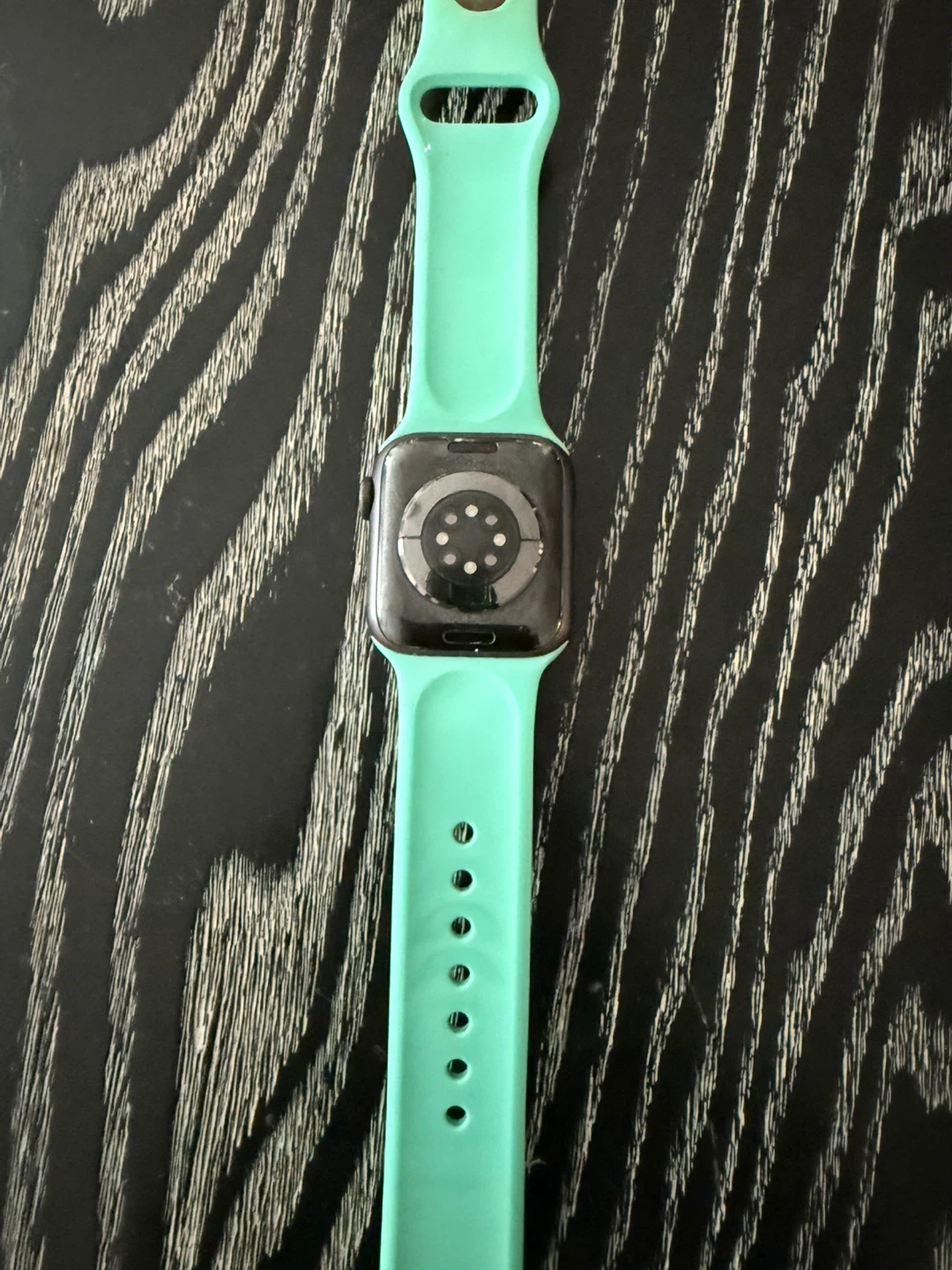 Apple Watch with Green Band - photo 2