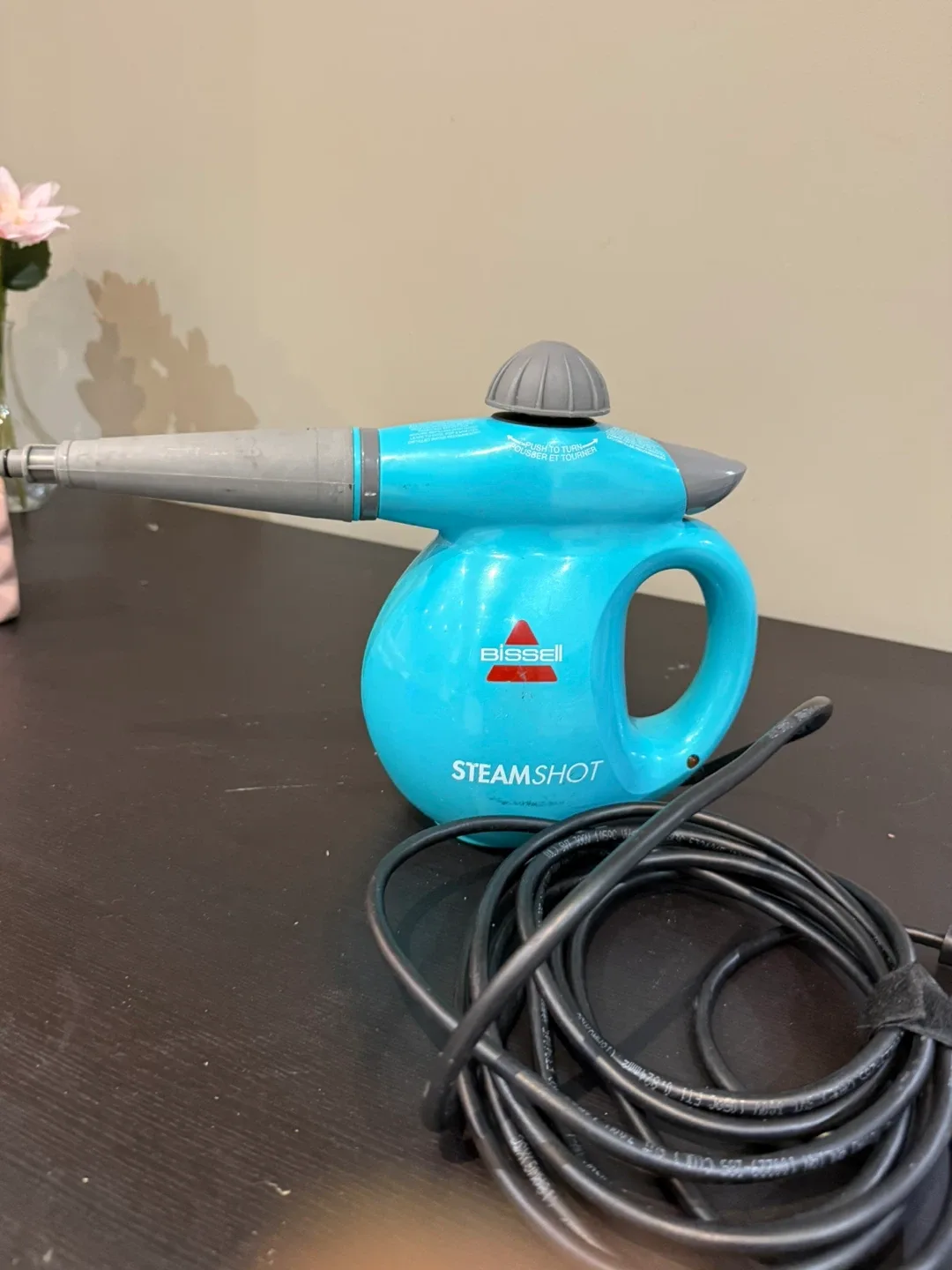 Bissell SteamShot Handheld Steam Cleaner image indicator(2)