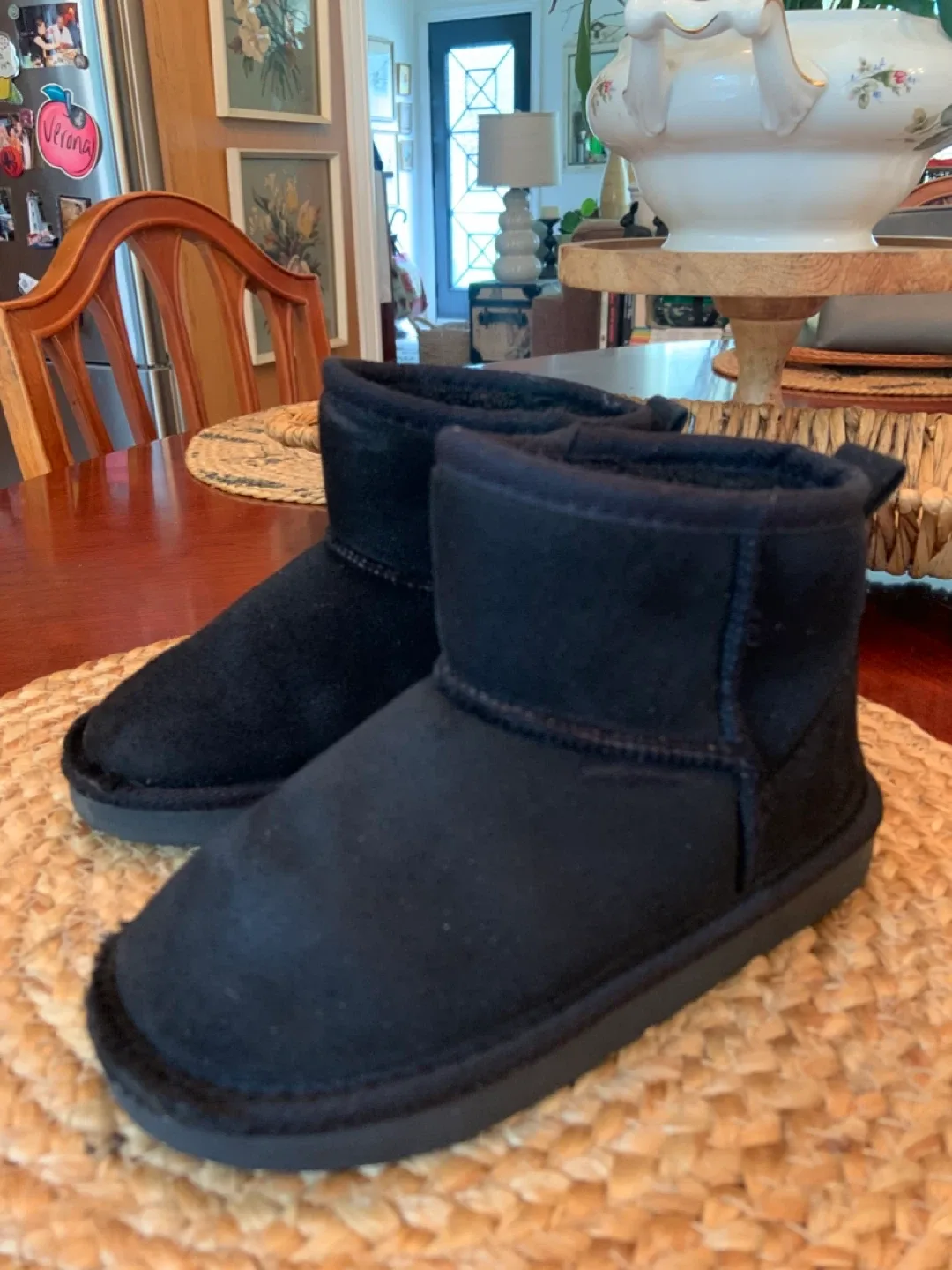 Girl’s Black Ankle Boots image indicator(4)