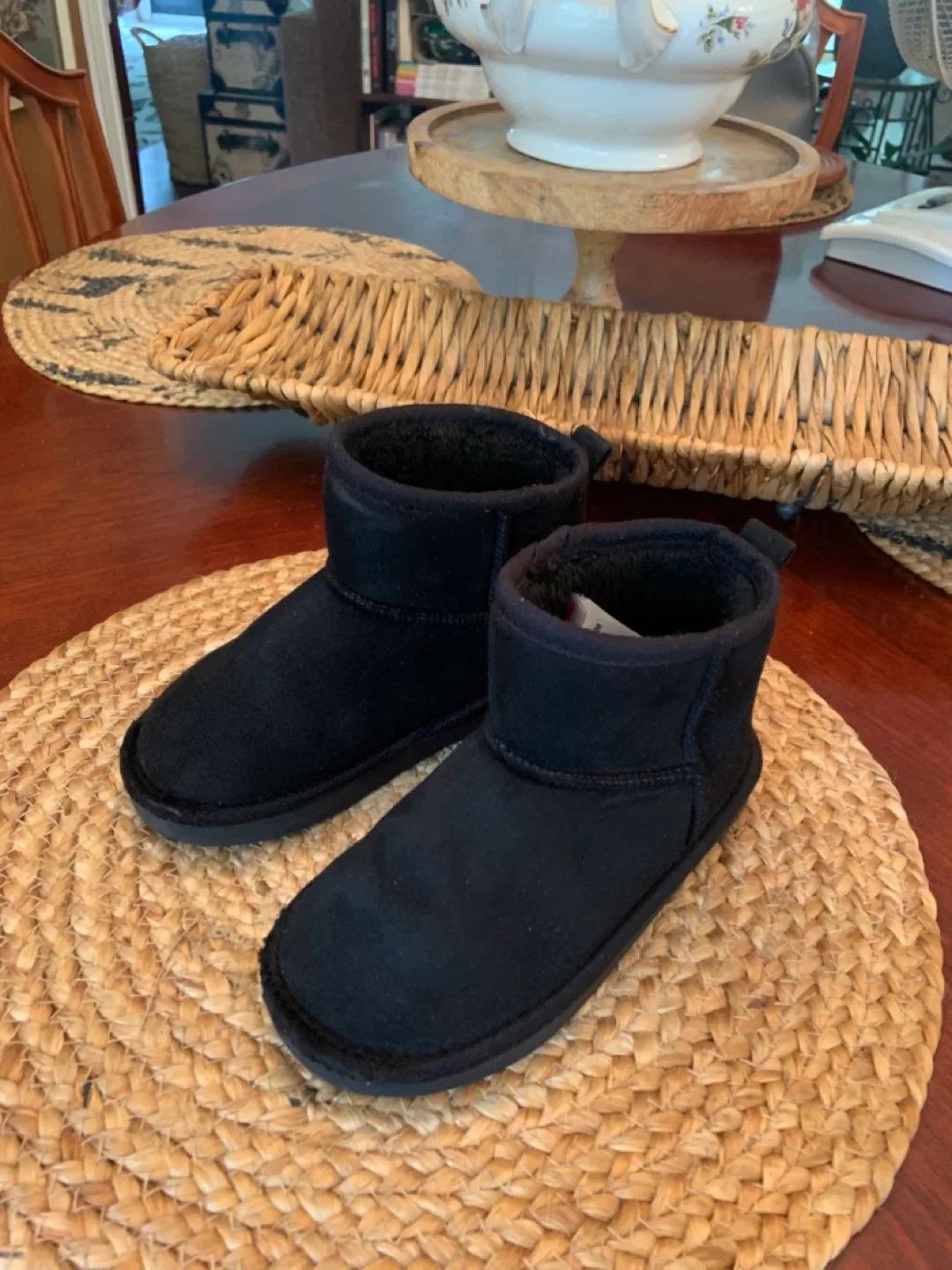 Girl’s Black Ankle Boots image indicator(3)