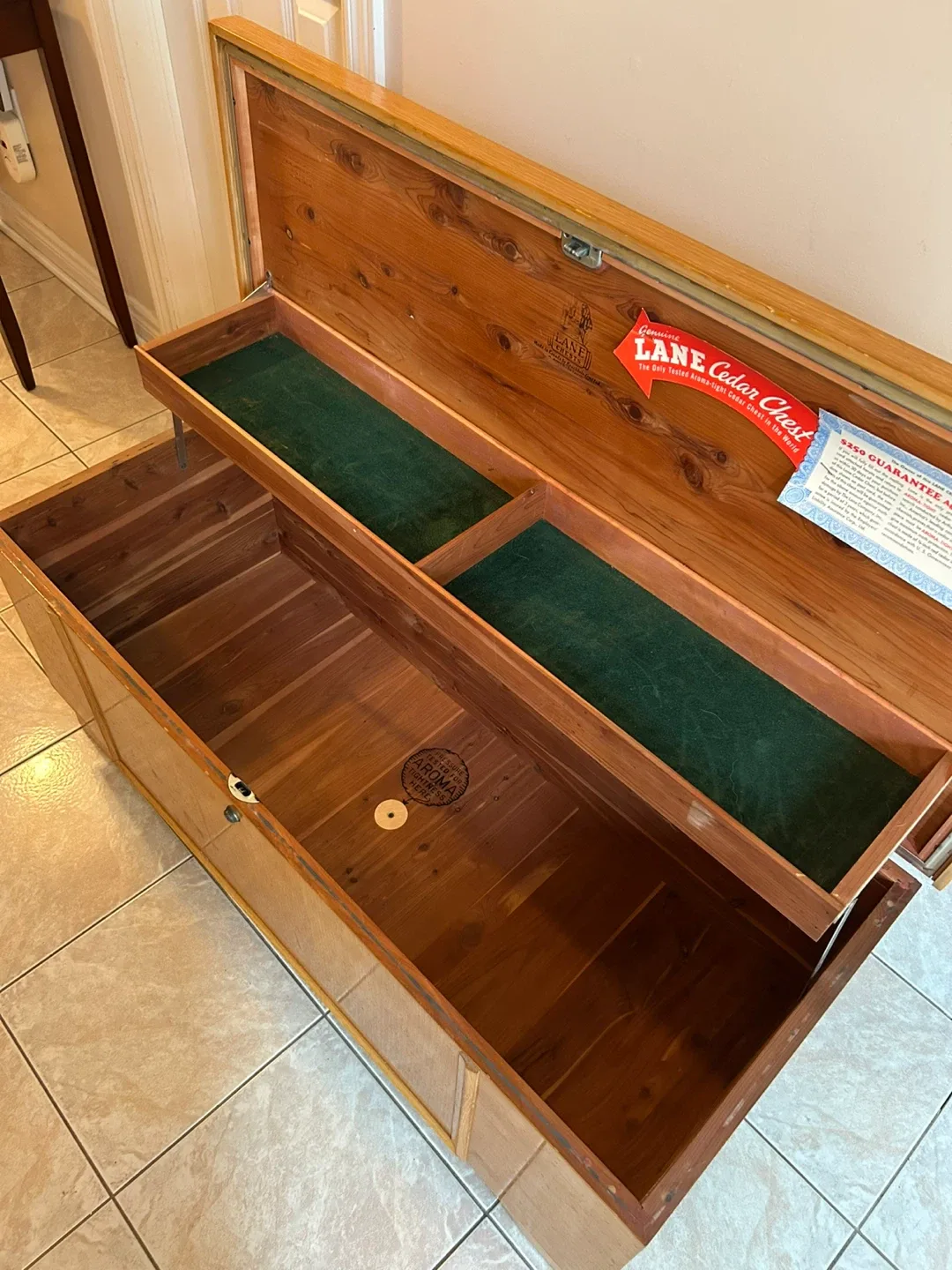 Lane Cedar Chest - Genuine Aroma-Tight Storage image indicator(3)