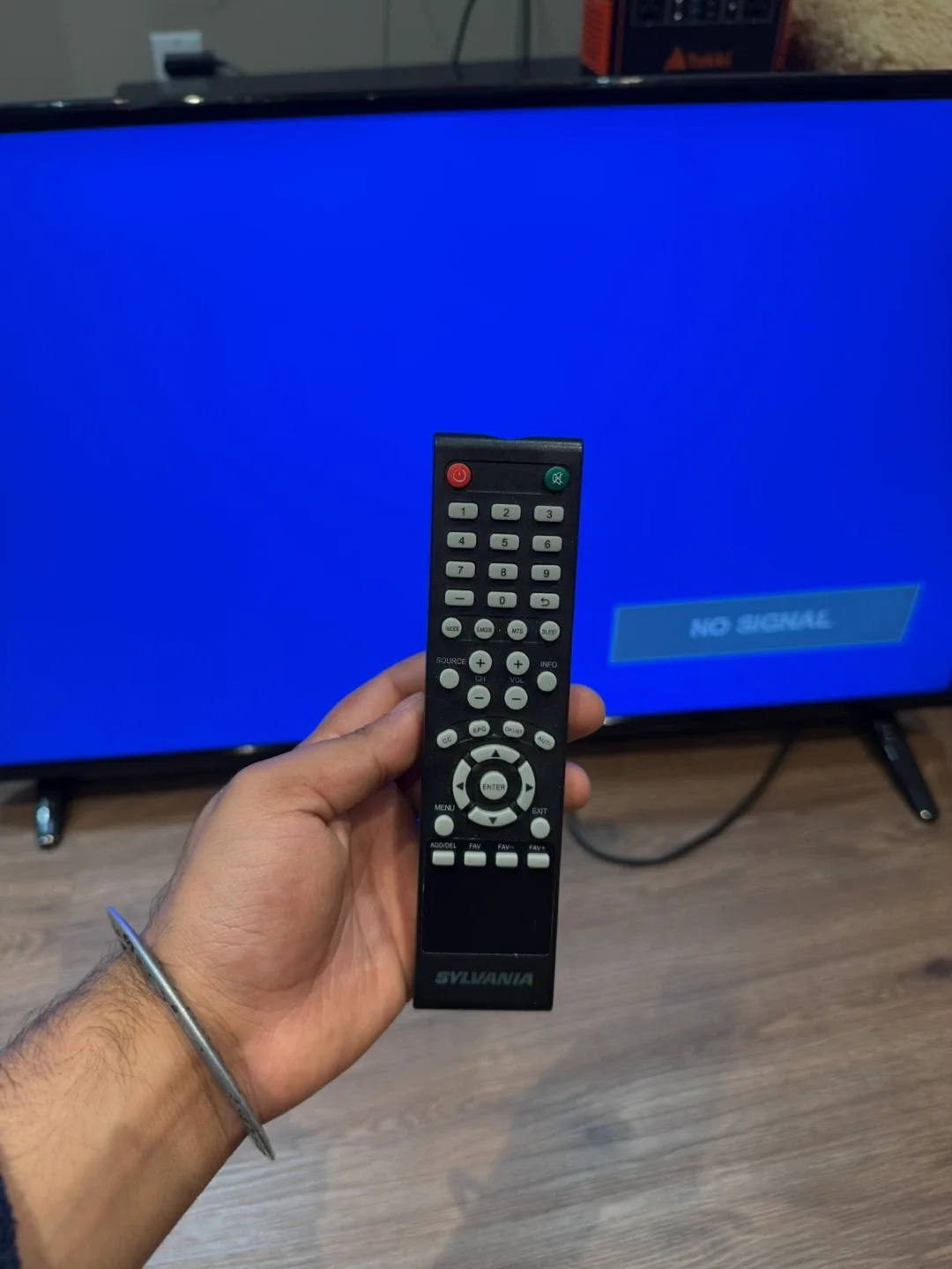 Sylvania TV image indicator(3)