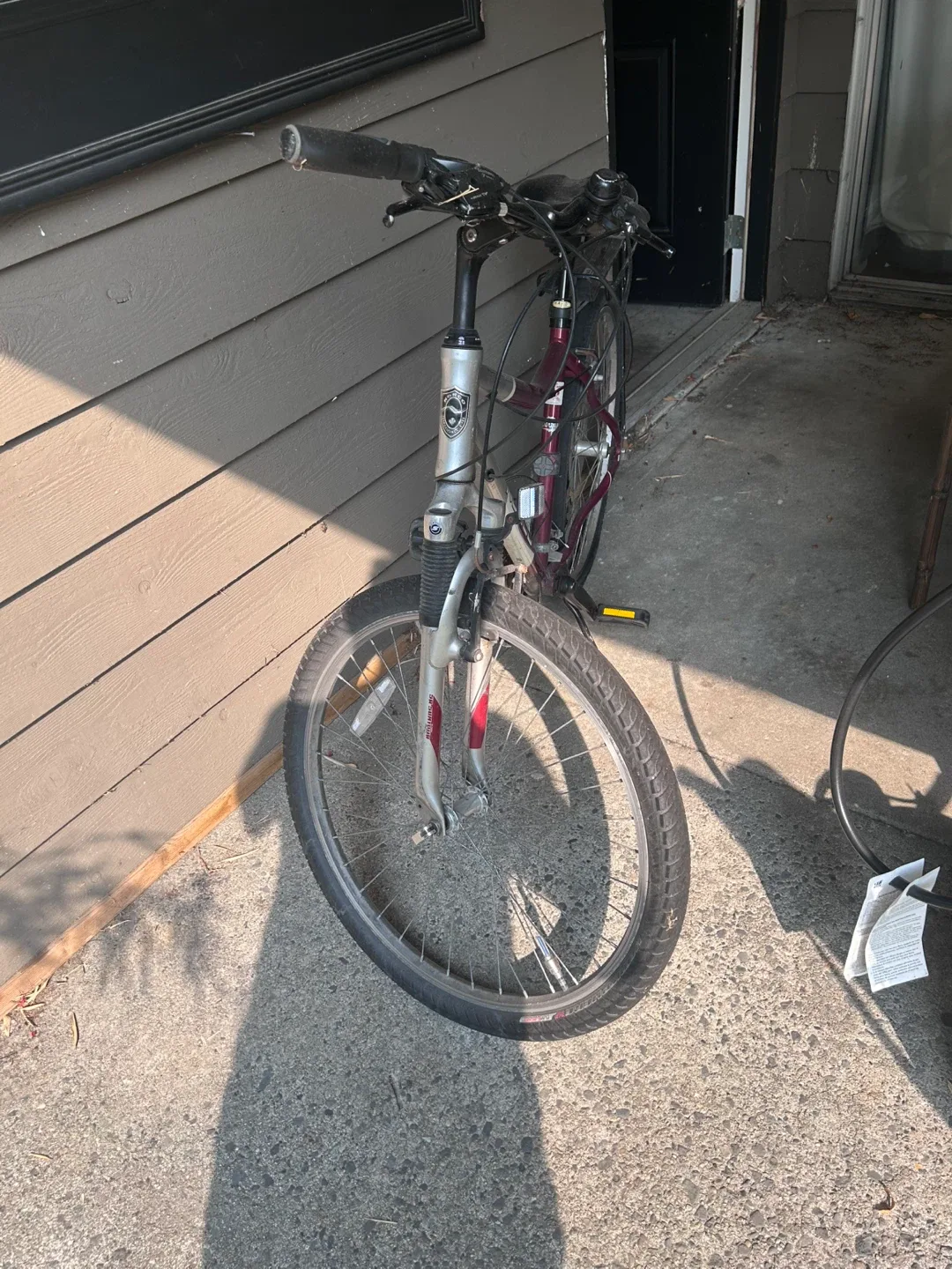 CCM Mountain Bike (Flat back tire) image indicator(2)