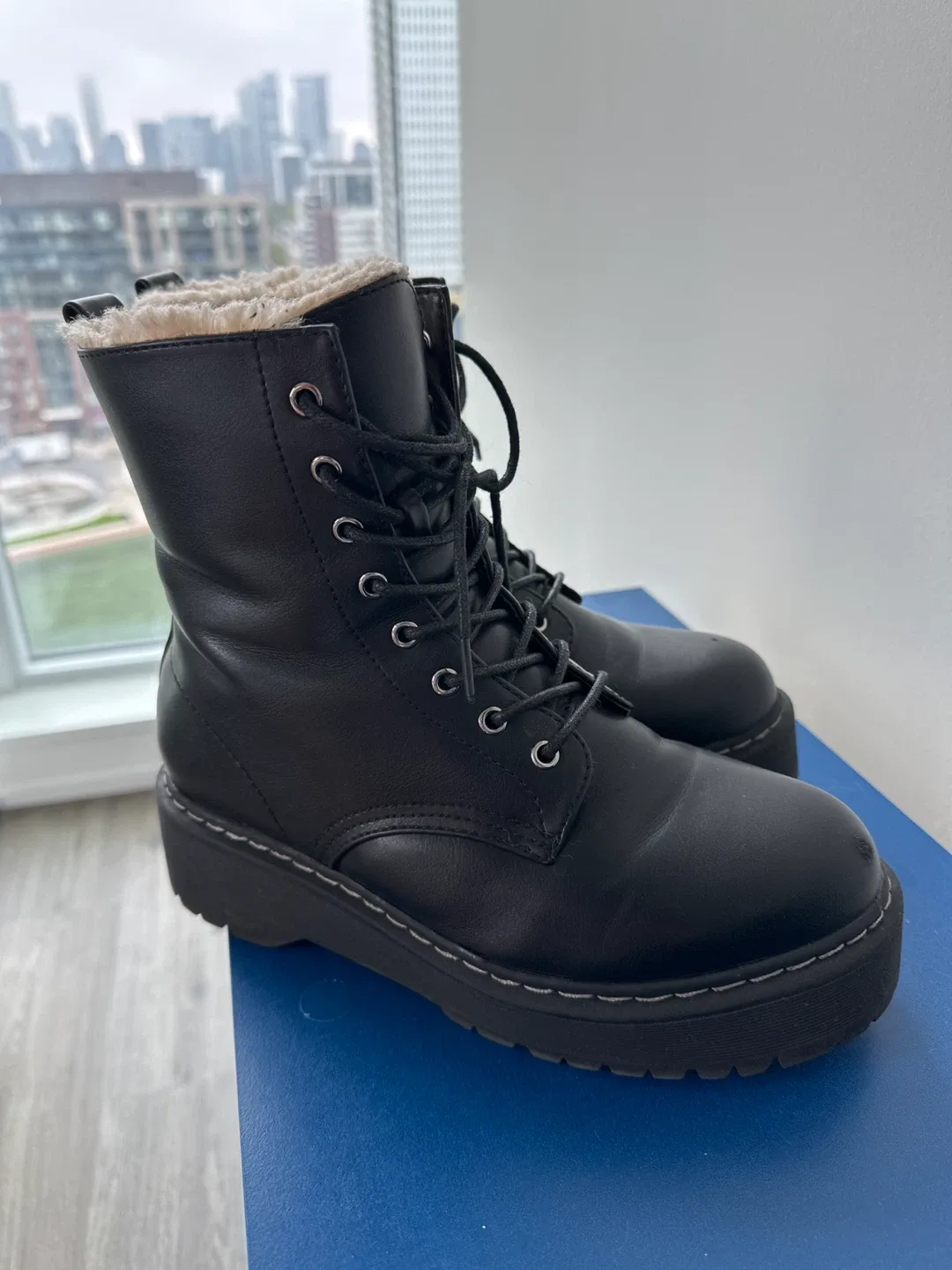 Steve Madden Black Boots - Size 39 thumbnail