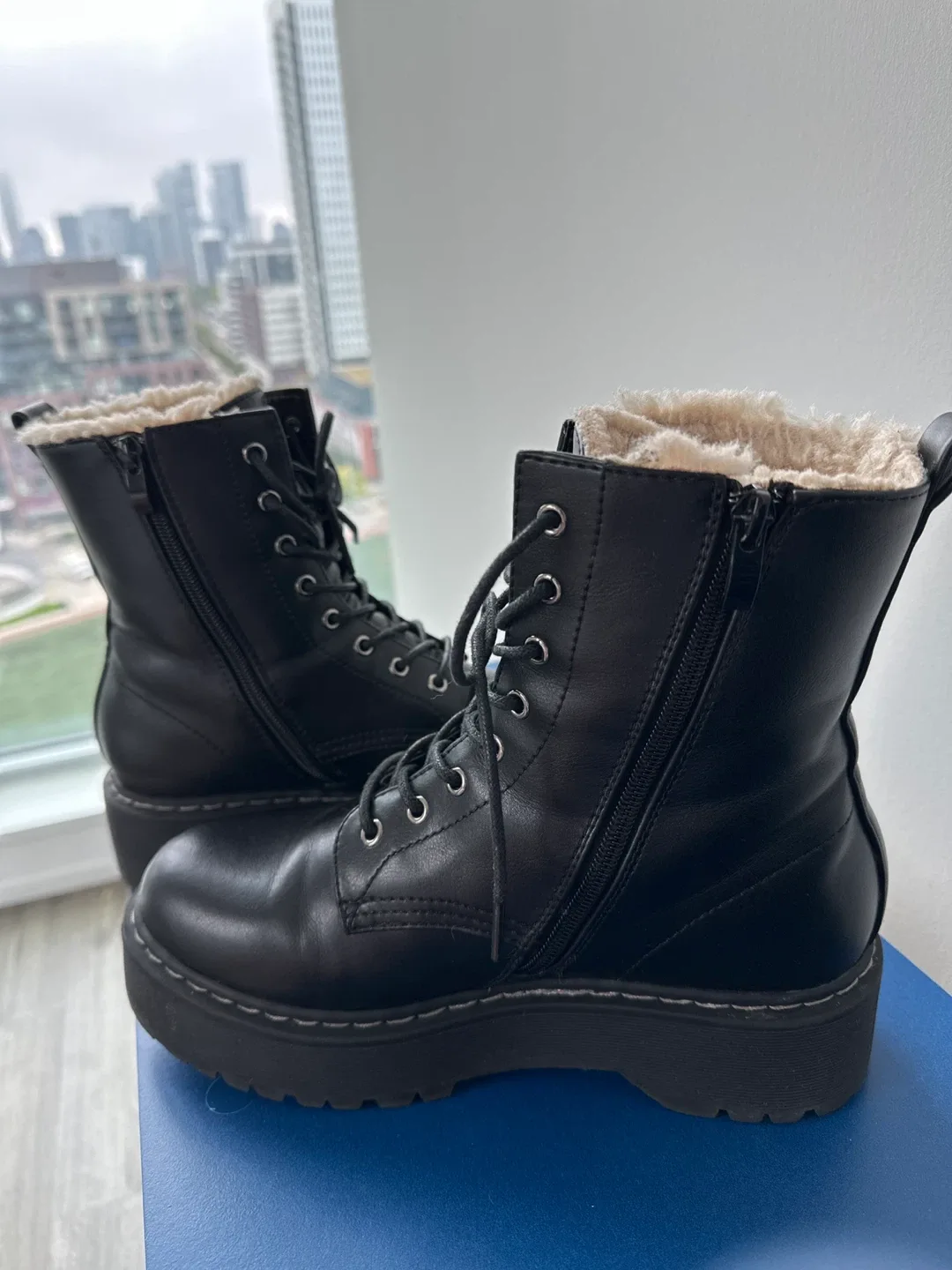 Steve Madden Black Boots - Size 39 image indicator(2)