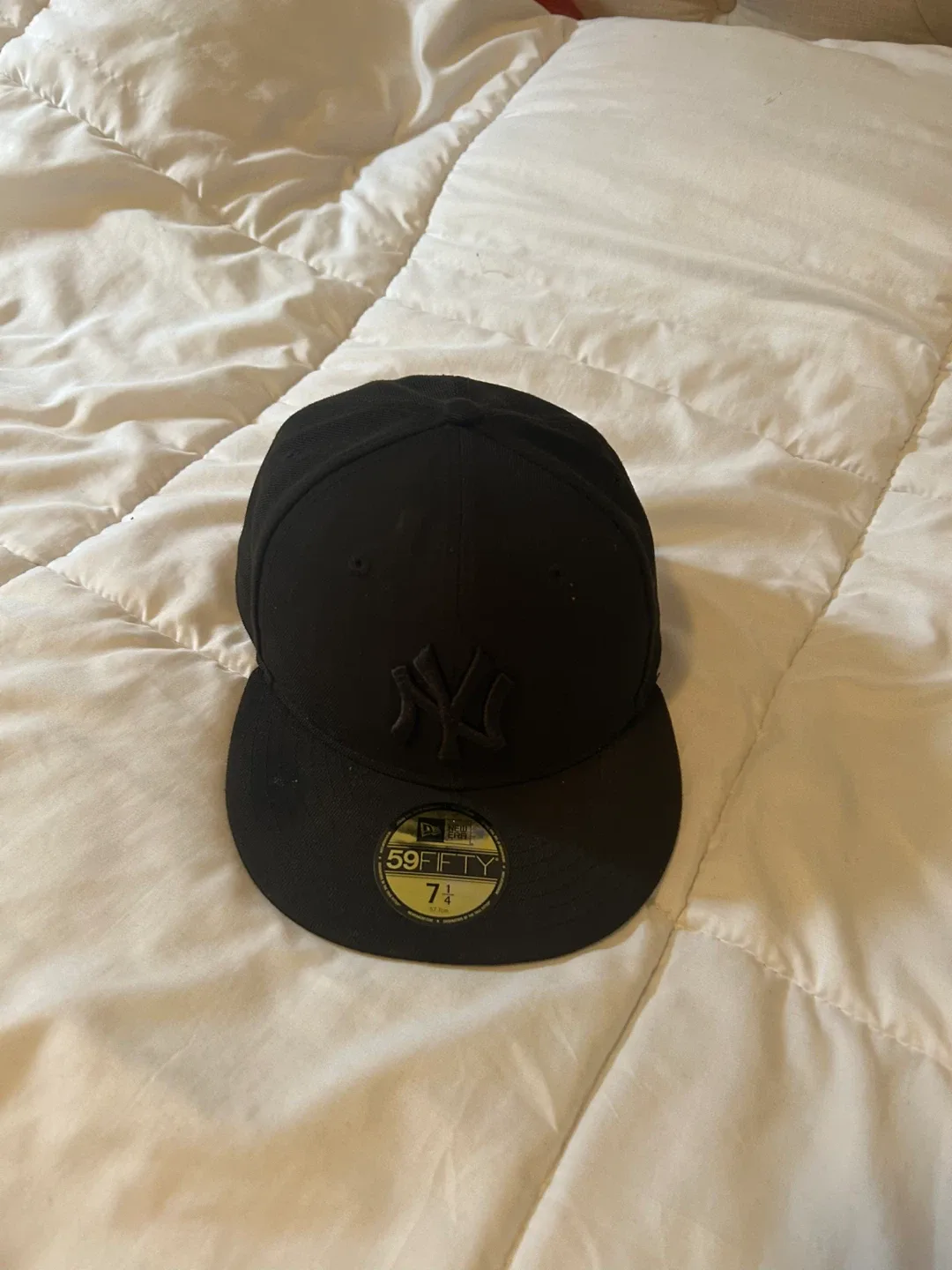 New Era 59FIFTY Fitted Baseball Caps, Size 7 1/4 image indicator(2)