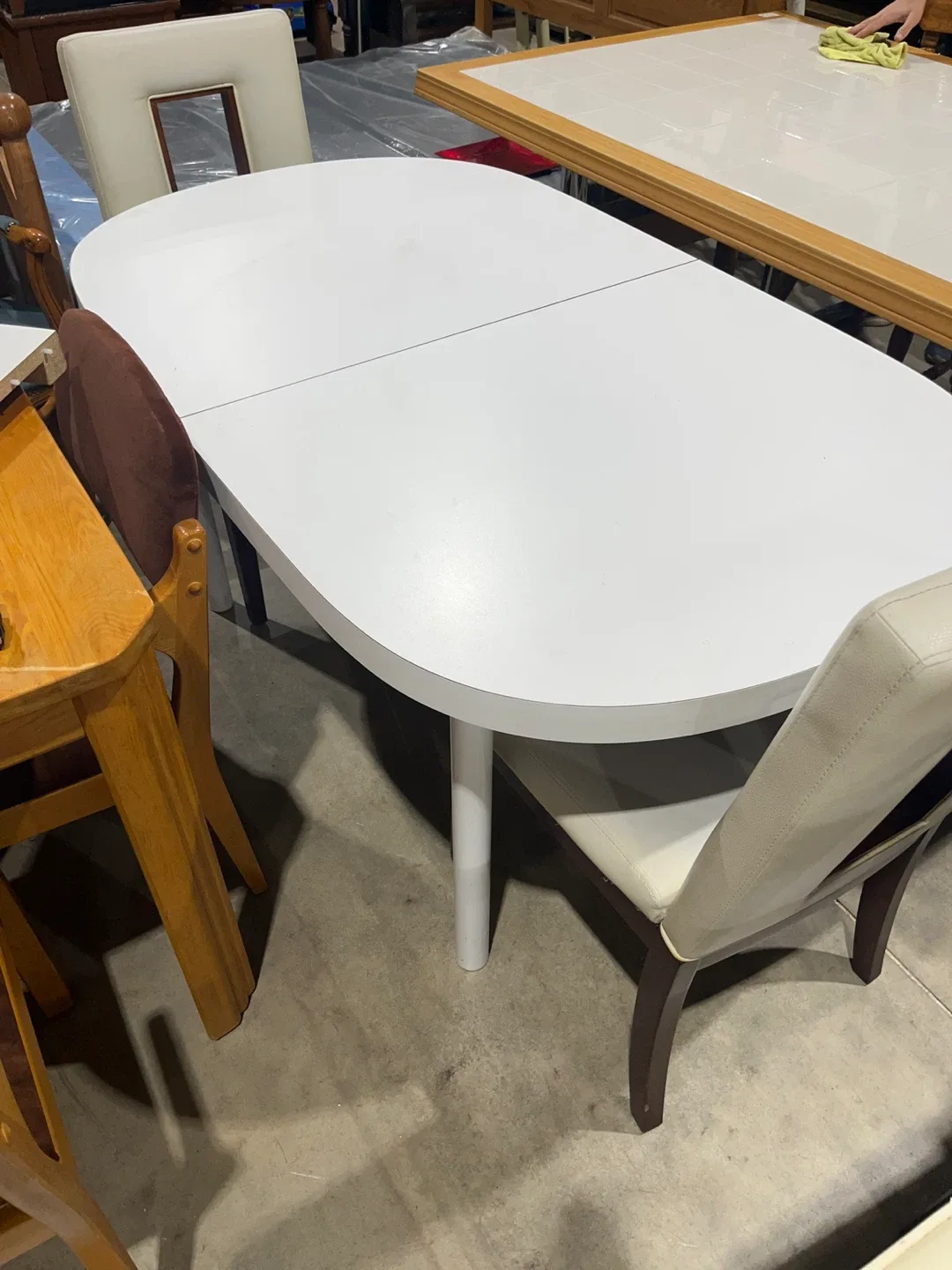 White Extendable Dining Table thumbnail