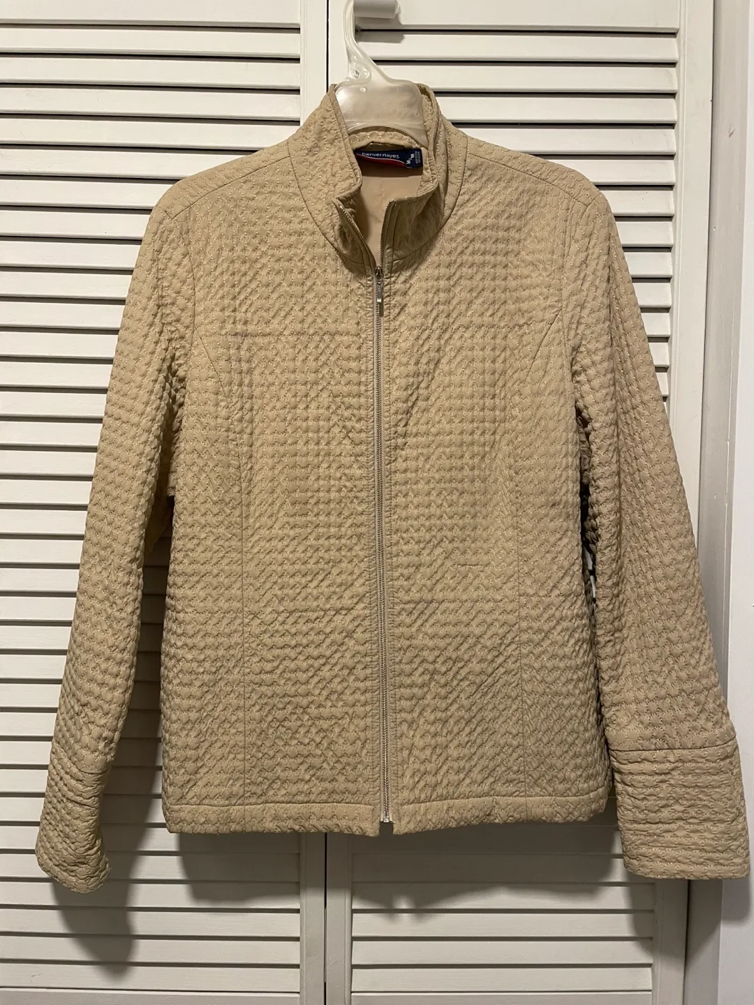 Denver Hayes Light Jacket - Size M thumbnail
